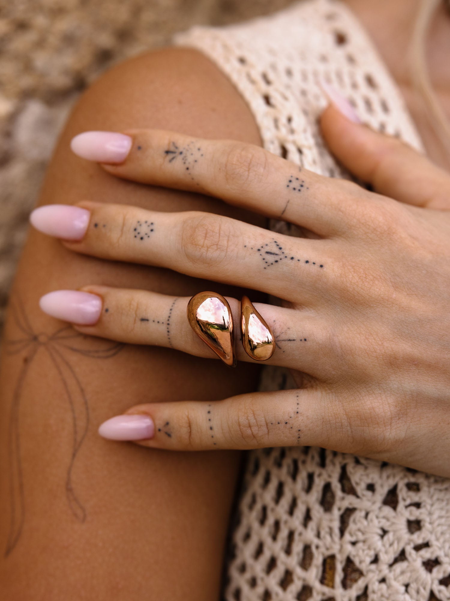 purelei-swirl-ring-verstellbarer-statement-ring image 8