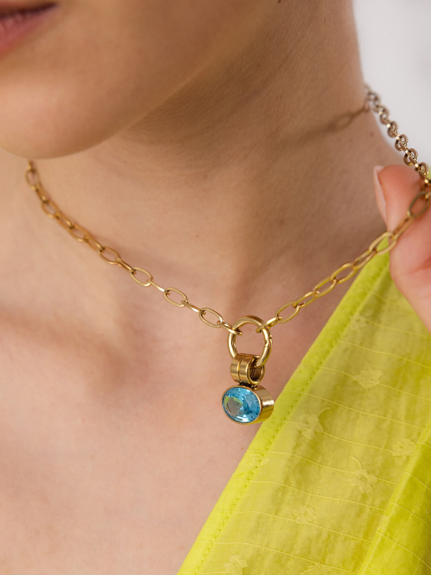 purelei-sky-blue-charm-ovaler-charm-anh-nger-mit-hellblauem-zirkonia image 3