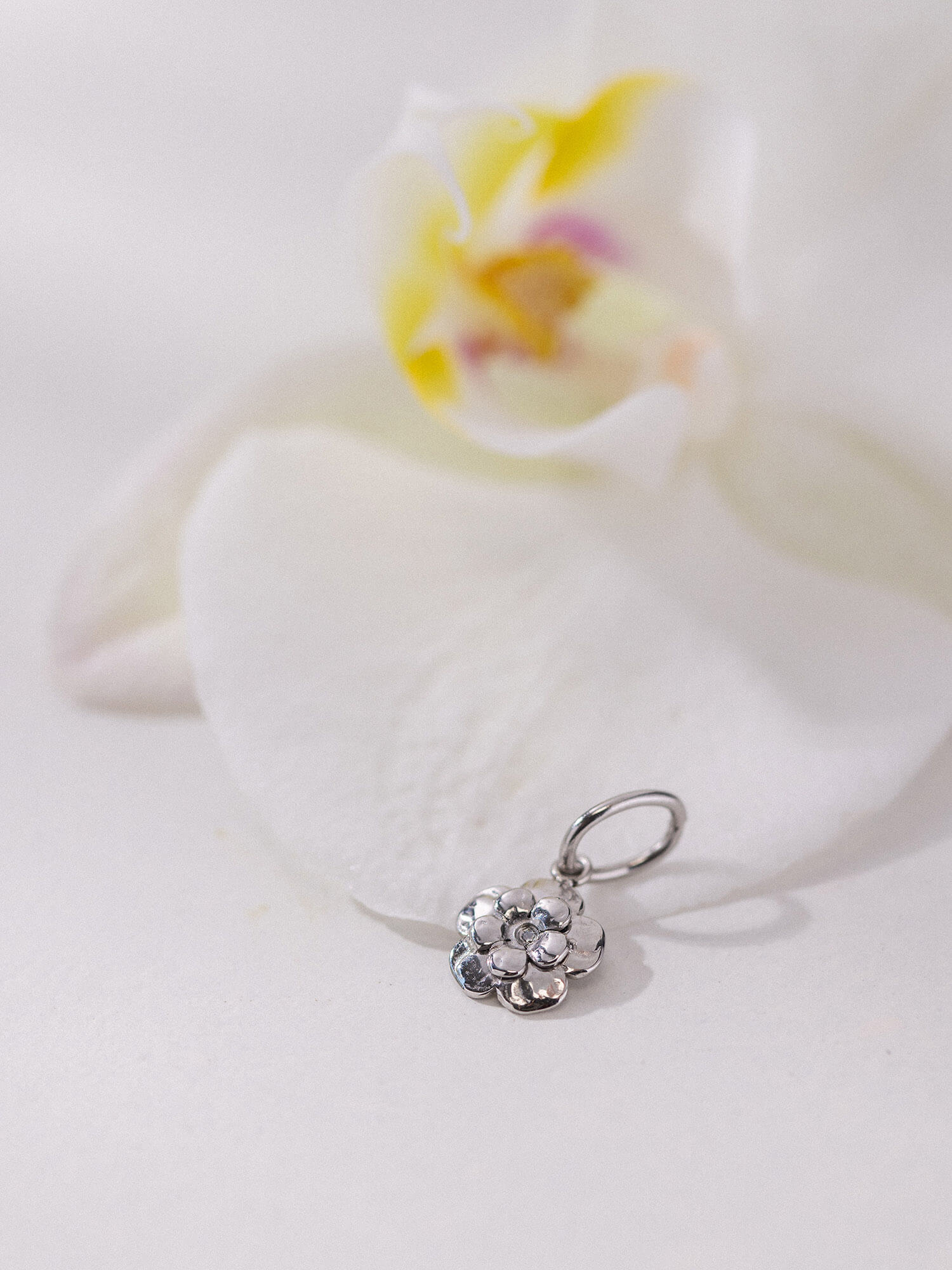 purelei-spring-flower-charm-blumen-anh-nger-mit-zirkonia-9-mm image 8