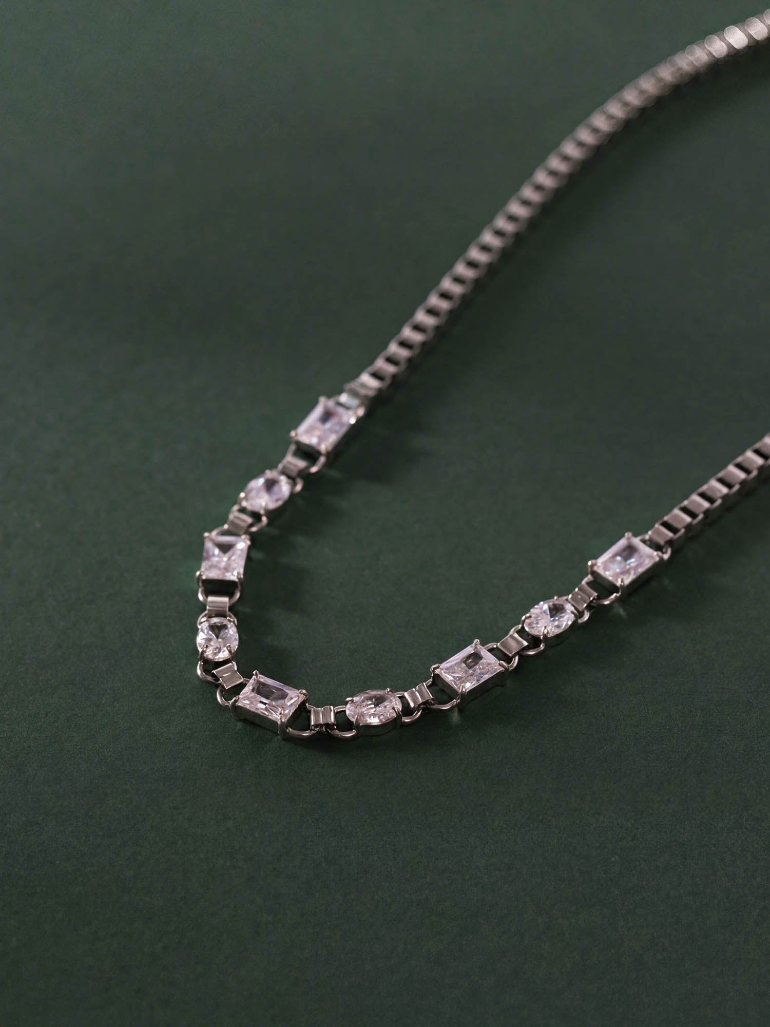 purelei-glam-kette-mit-zirkonia-40-45-cm-edelstahl image 8