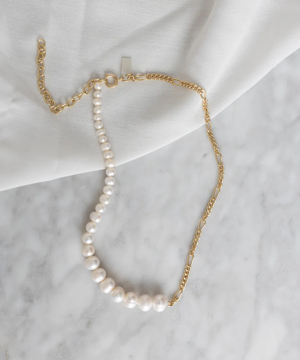 wald-berlin-pas-de-deux-necklace-s-wasserperlen-kette-verstellbar-38-48-cm-gold image 1