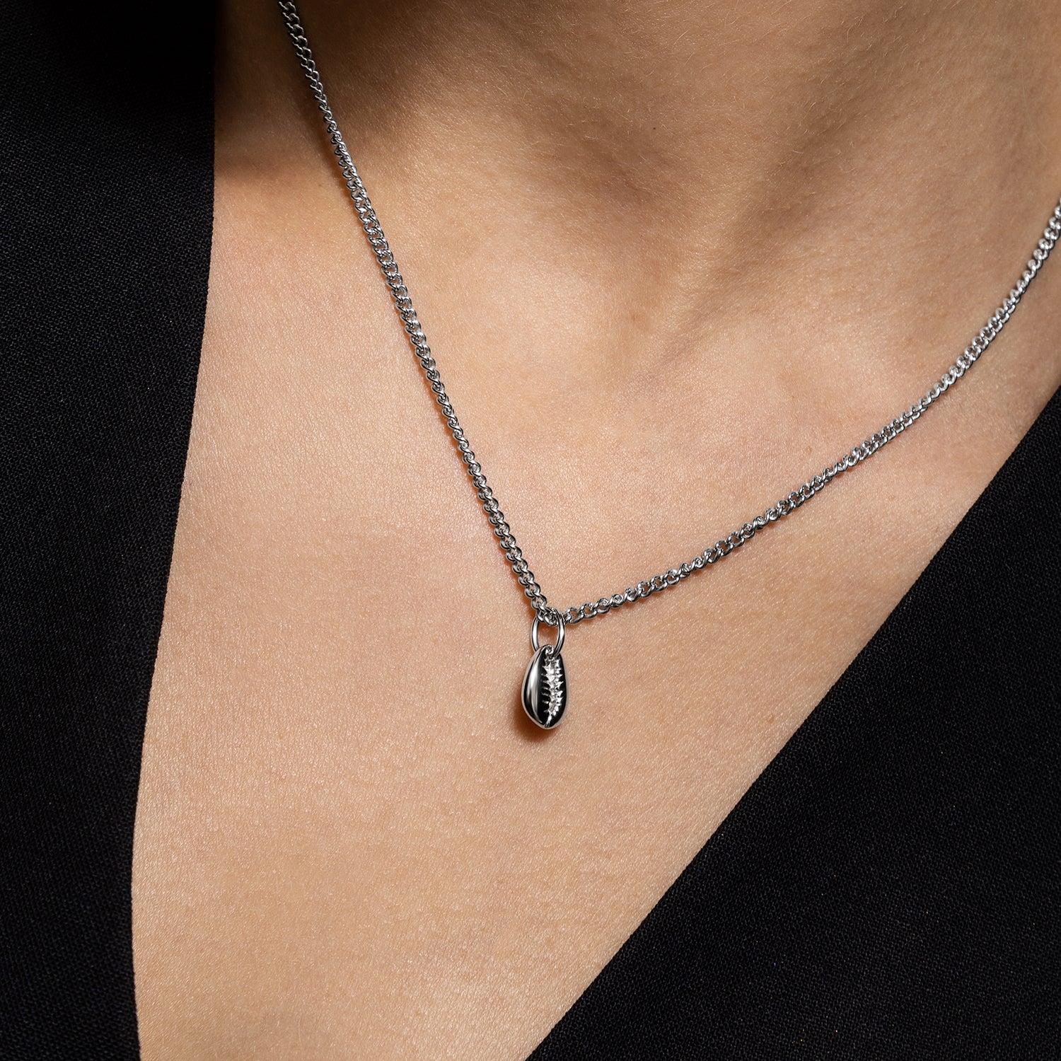 xenox-muschel-charm-925-sterlingsilber-rhodiniert-xs10513 image 3