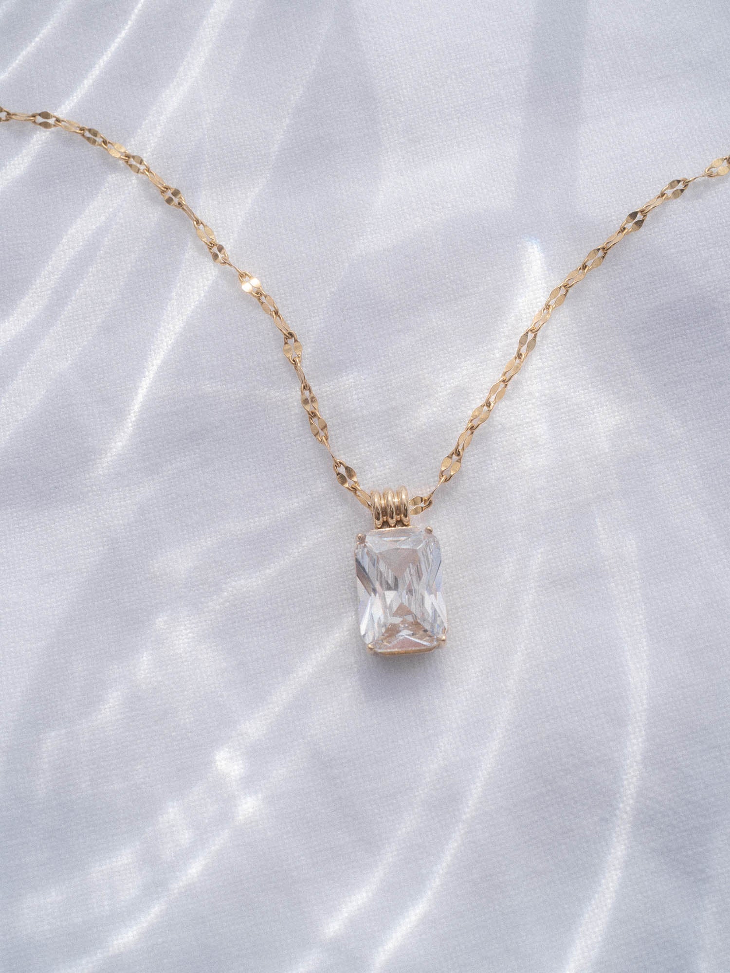purelei-coastal-chic-charm-zirkonia-anh-nger-17-mm image 2