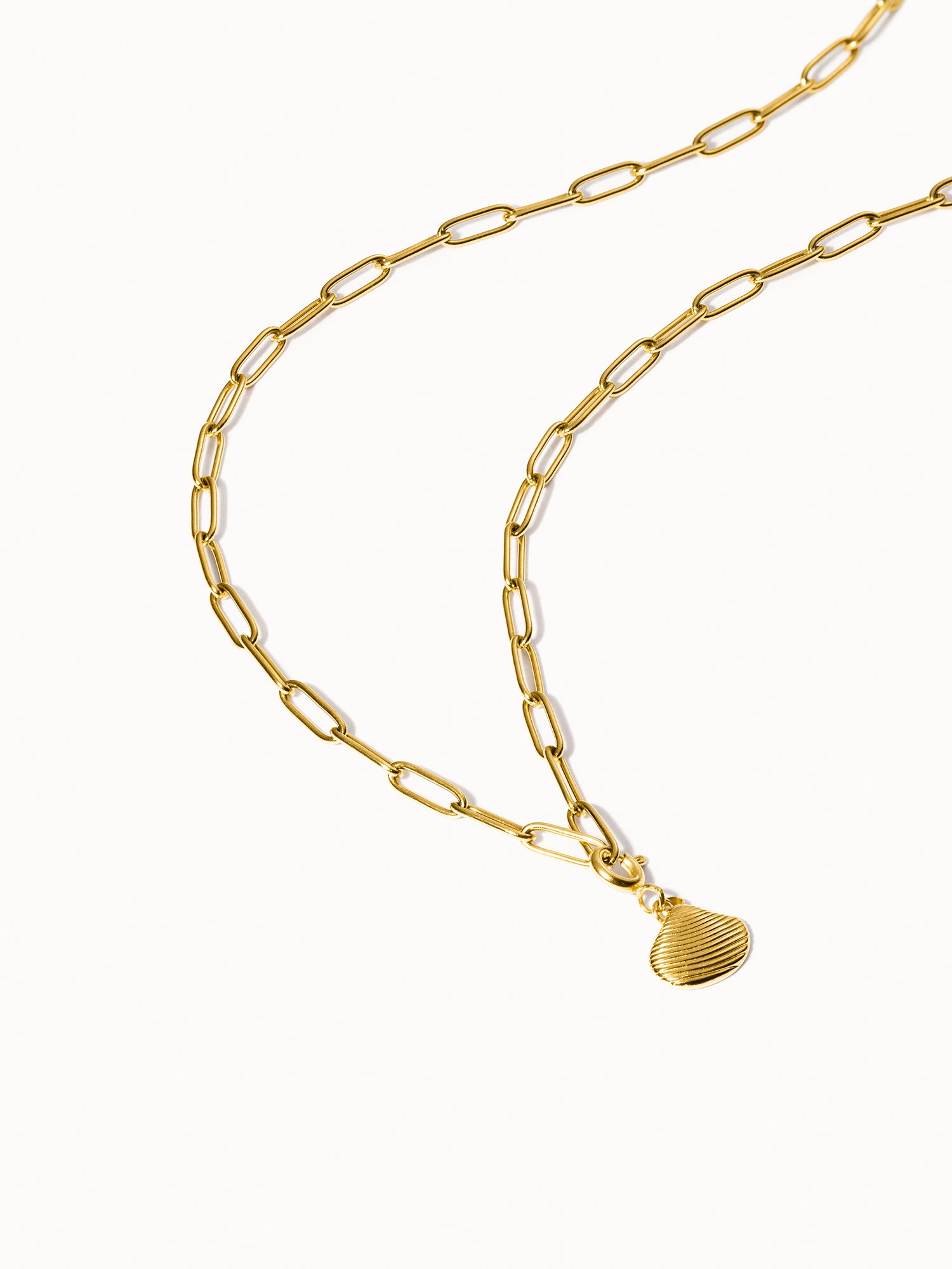 purelei-flex-venusmuschel-charm-anh-nger-mit-karabiner image 4
