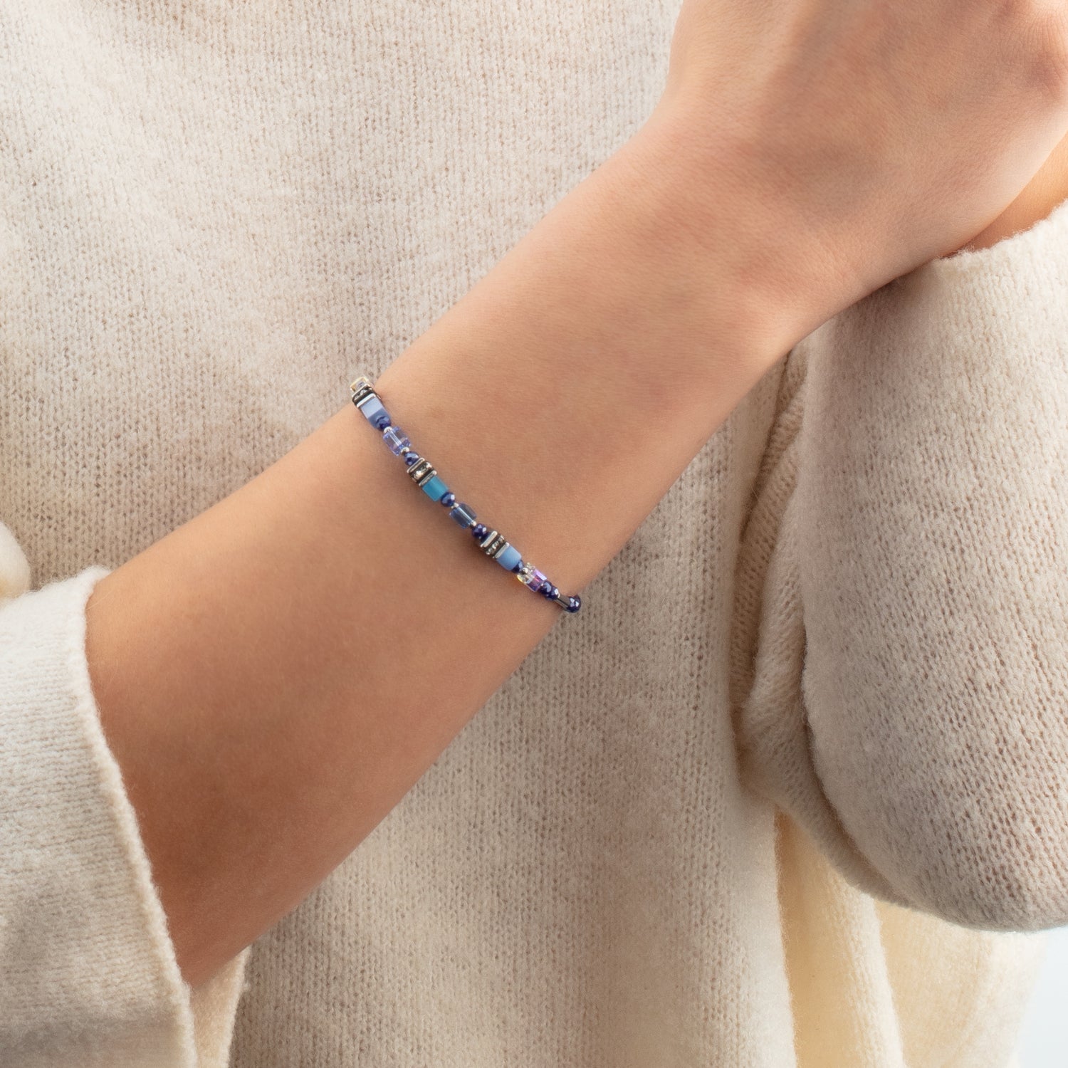 coeur-de-lion-geocube-armband-mini-cubes-blau image 4