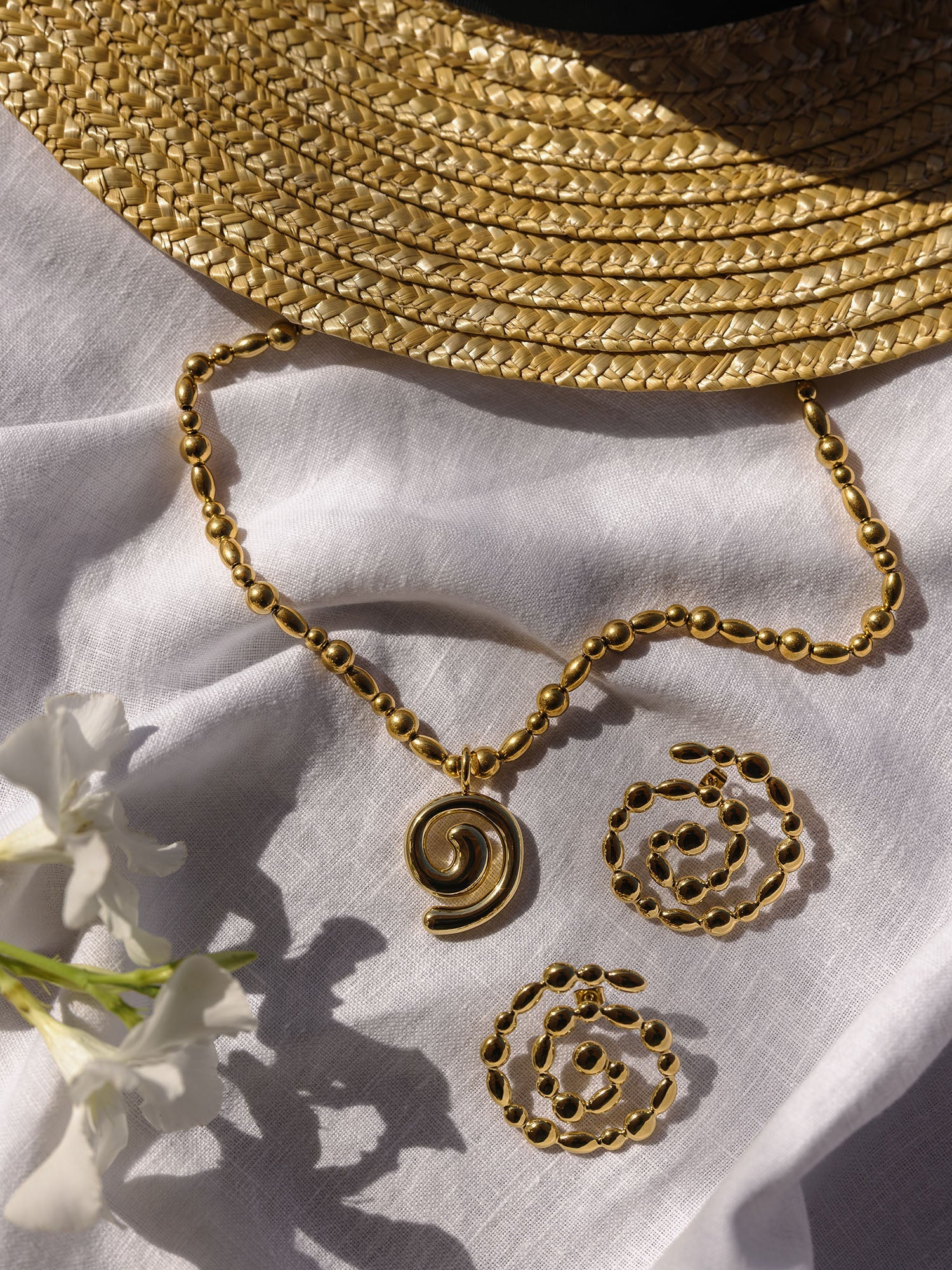 purelei-swirl-kette-mit-spiralanh-nger-statement-halskette-verstellbar-40-45-cm image 5