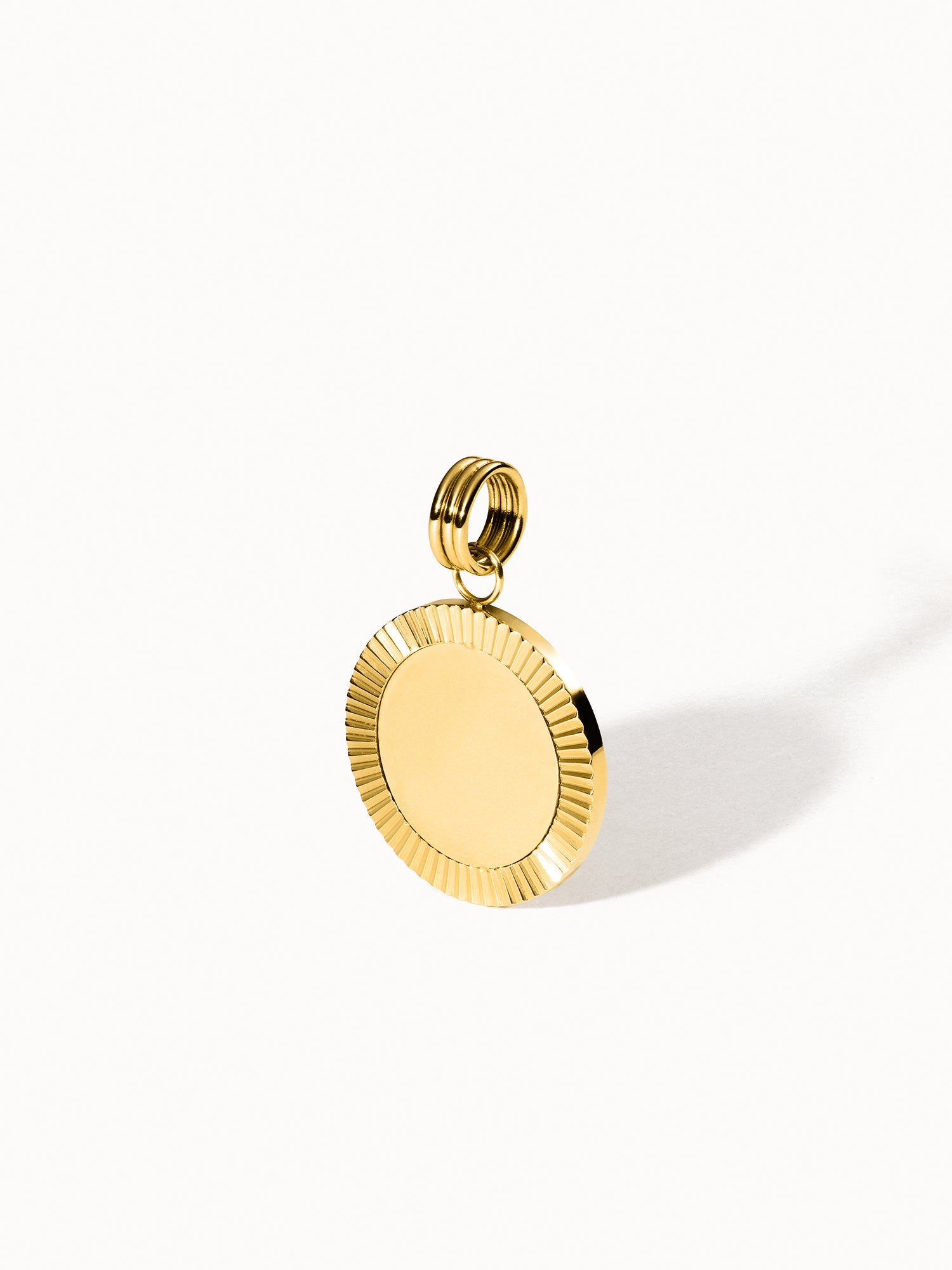 purelei-inner-circle-charm-gravierbar-21-9-mm image 1