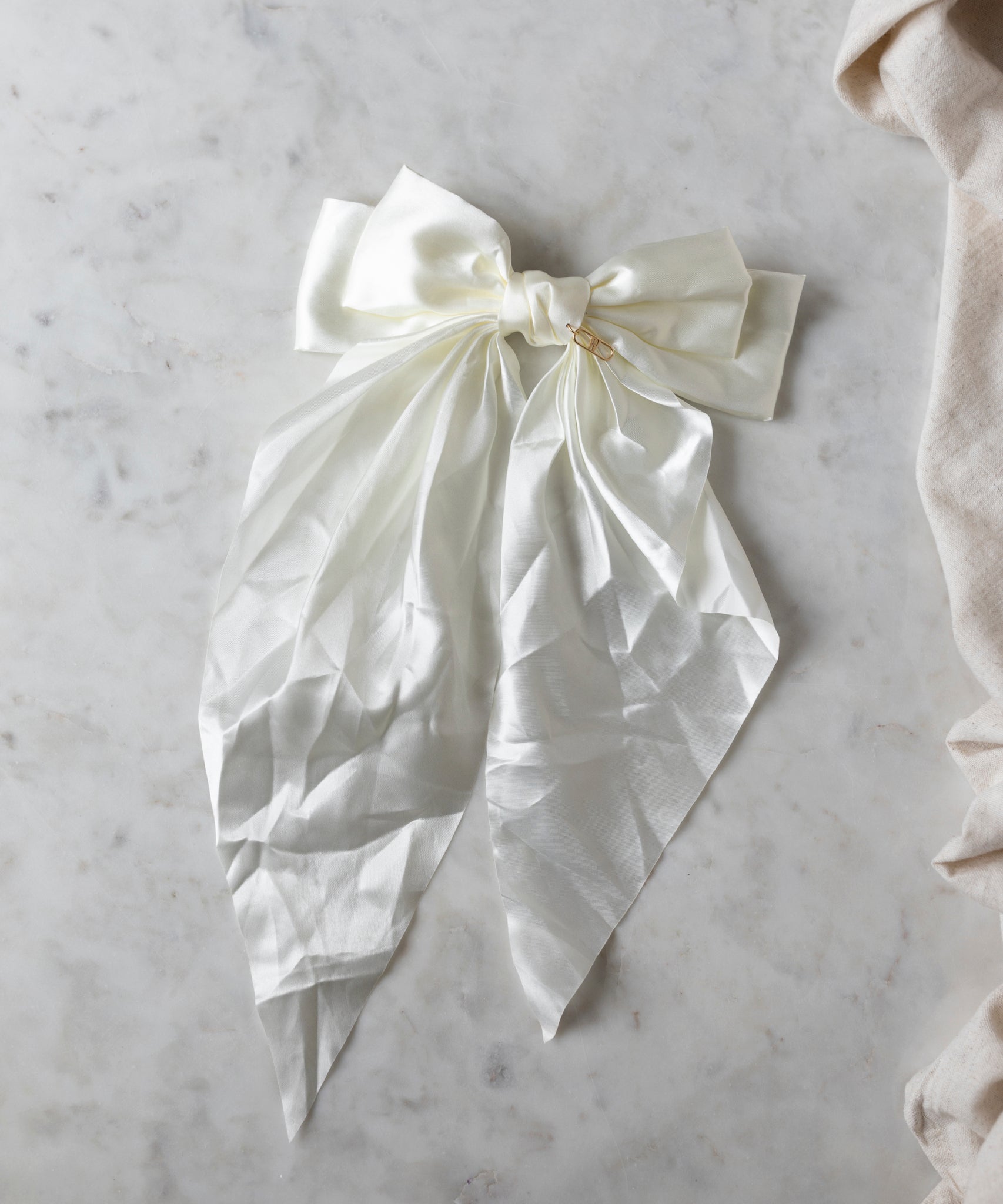wald-berlin-happy-holidays-hair-bow-schleife-creme-10-cm image 1