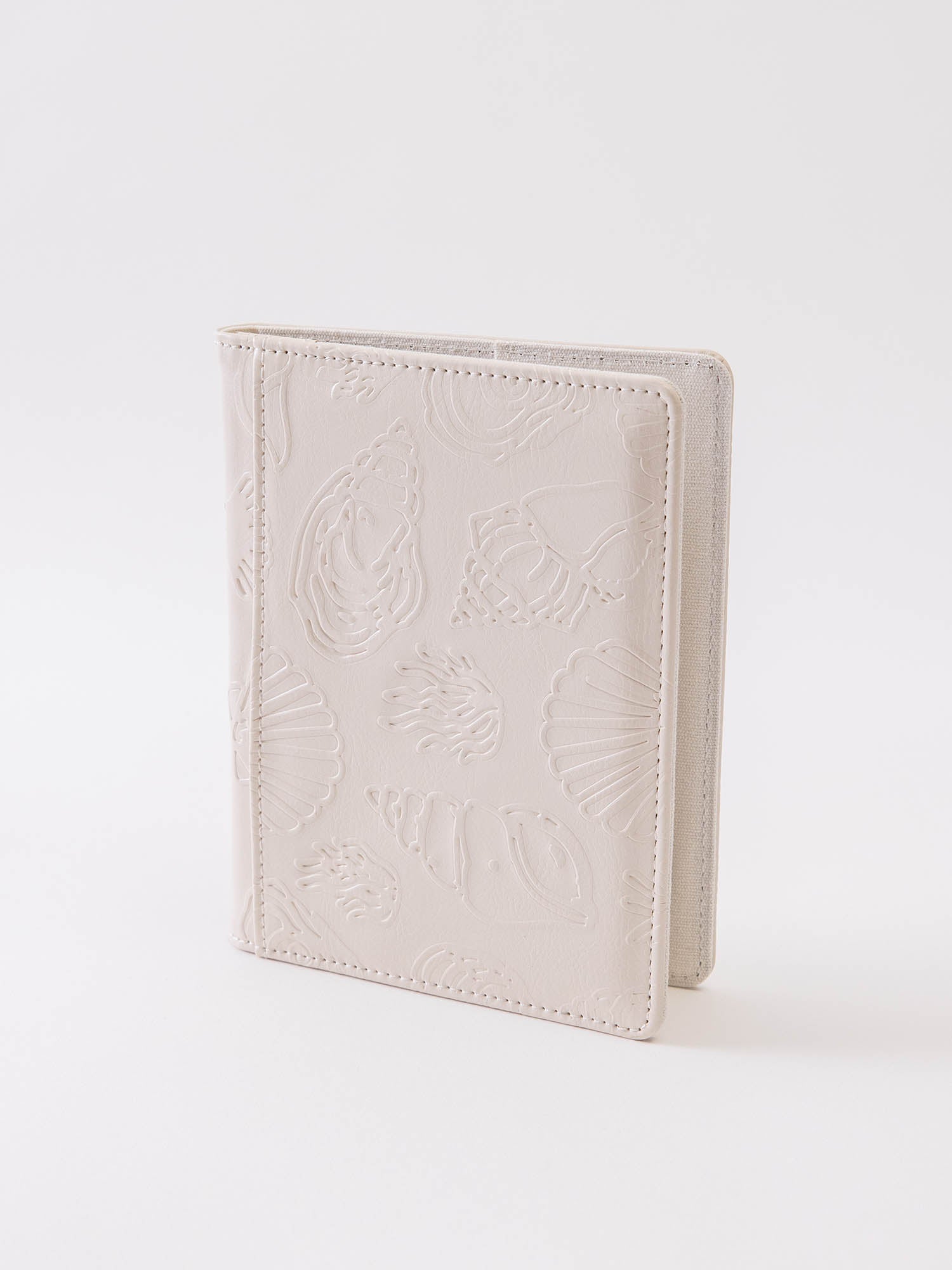 purelei-reiseetui-beach-beige-schmucketui-mit-muschelpr-gung image 1