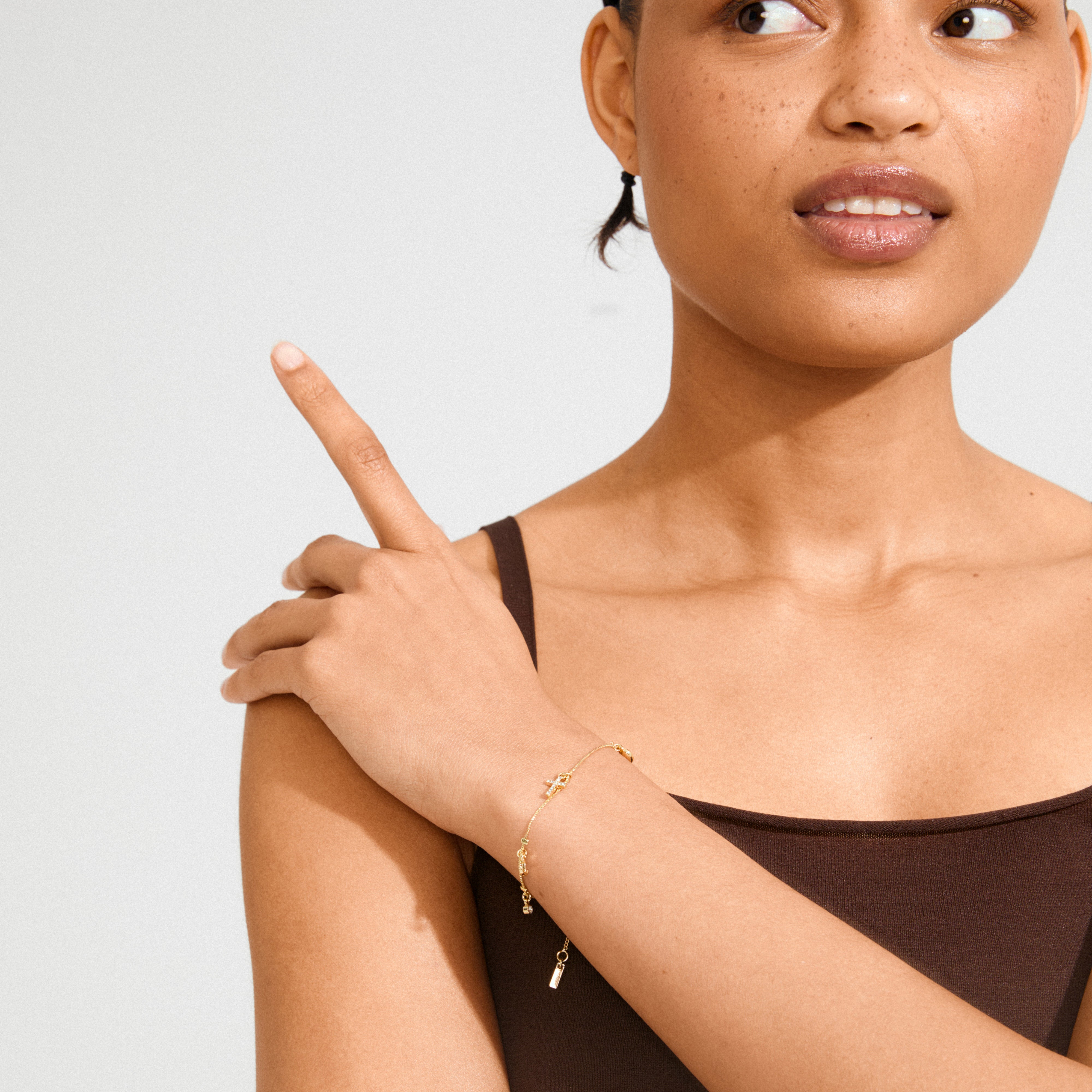 pilgrim-anet-armband-vergoldet-mit-glaube-liebe-hoffnung-und-preciosa image 2