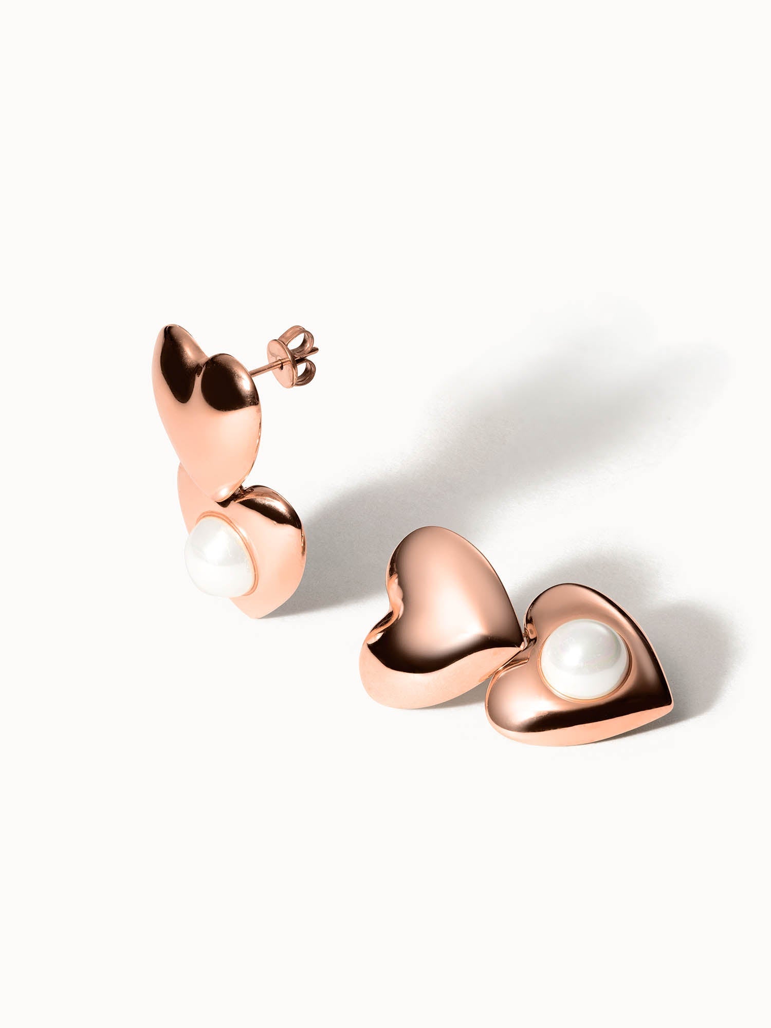 purelei-my-heart-ohrringe-doppel-herz-ohrstecker-mit-muschelperle image 7
