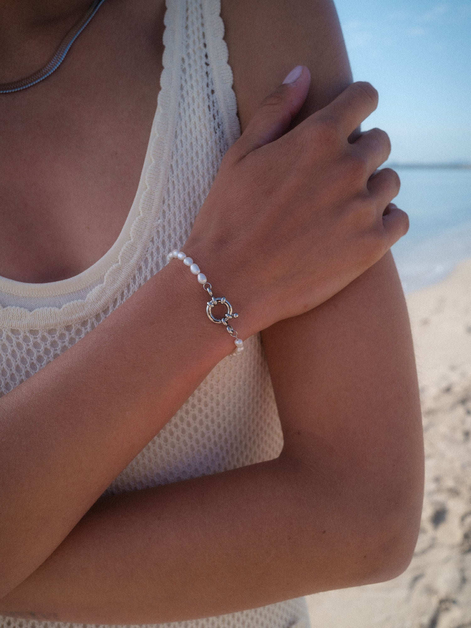 purelei-pearl-charm-armband-mit-s-wasserperlen image 6