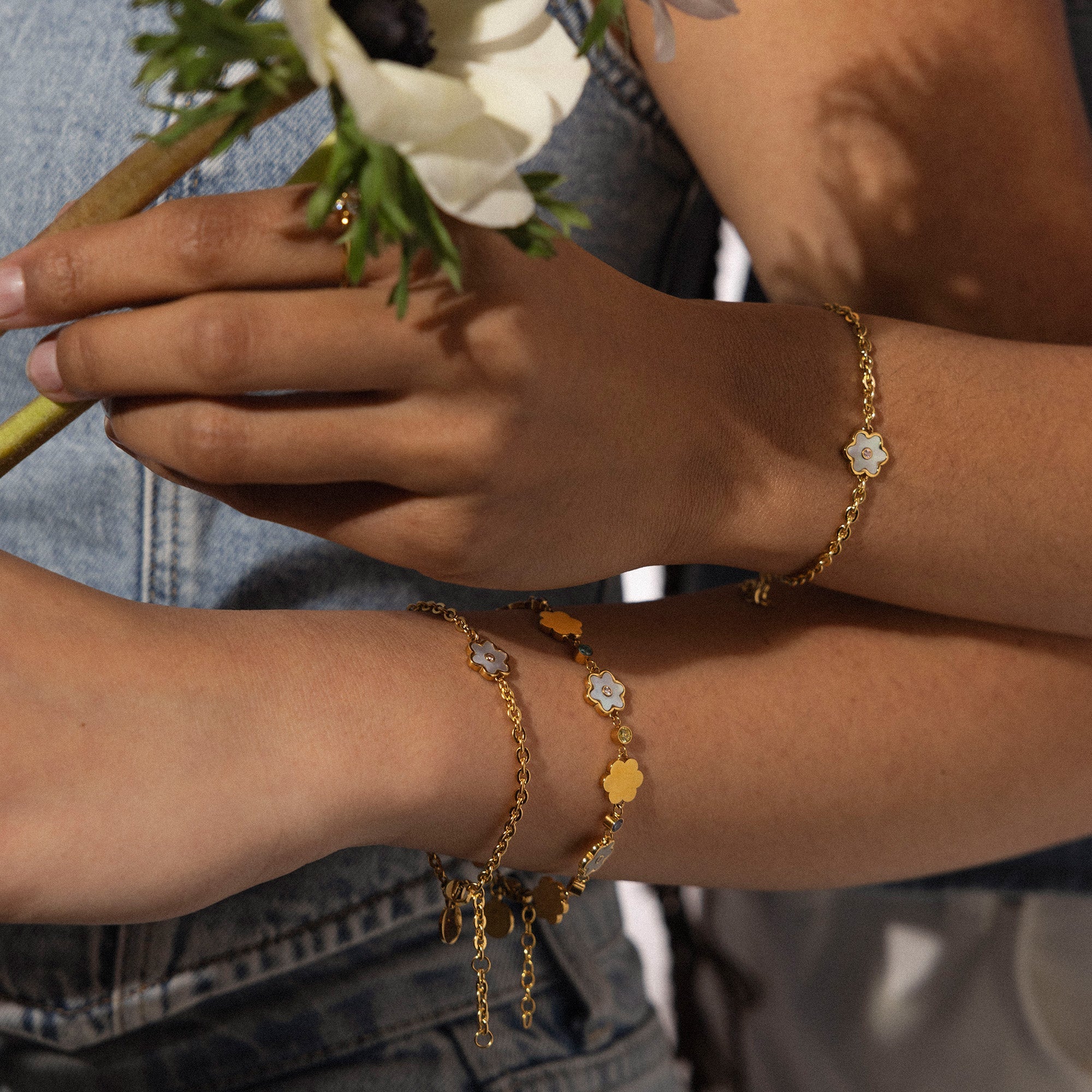 purelei-flowering-blumen-armband-edelstahl-armband-mit-bl-ten-perlmutt-und-zirko image 5