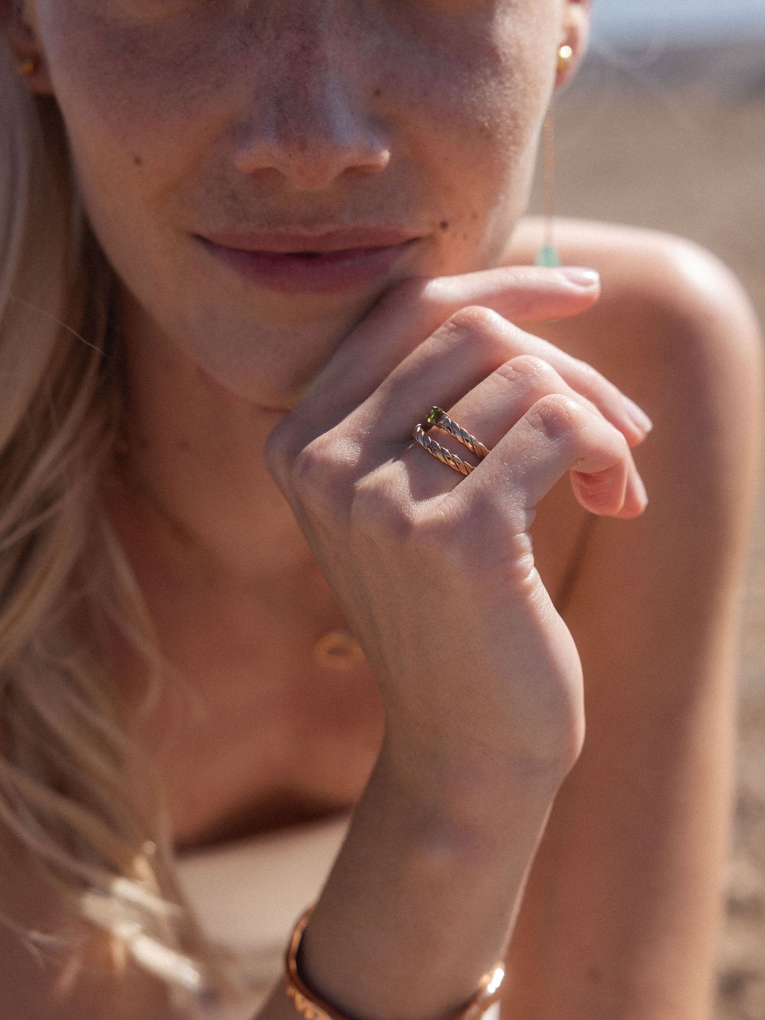 purelei-volcano-ring-set-2-teiliges-gedrehtes-ring-set-mit-oliv-zirkonia image 7