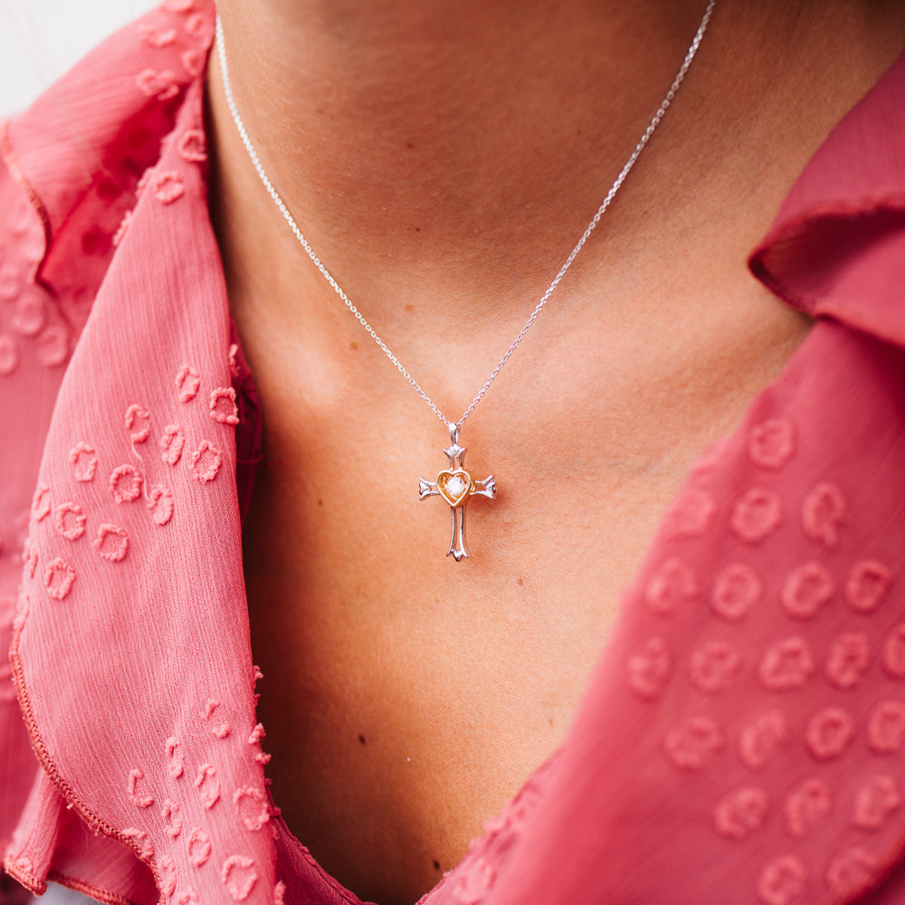julie-julsen-dancing-stone-kreuz-kette-bicolor-silber-gold-mit-zirkonia image 3