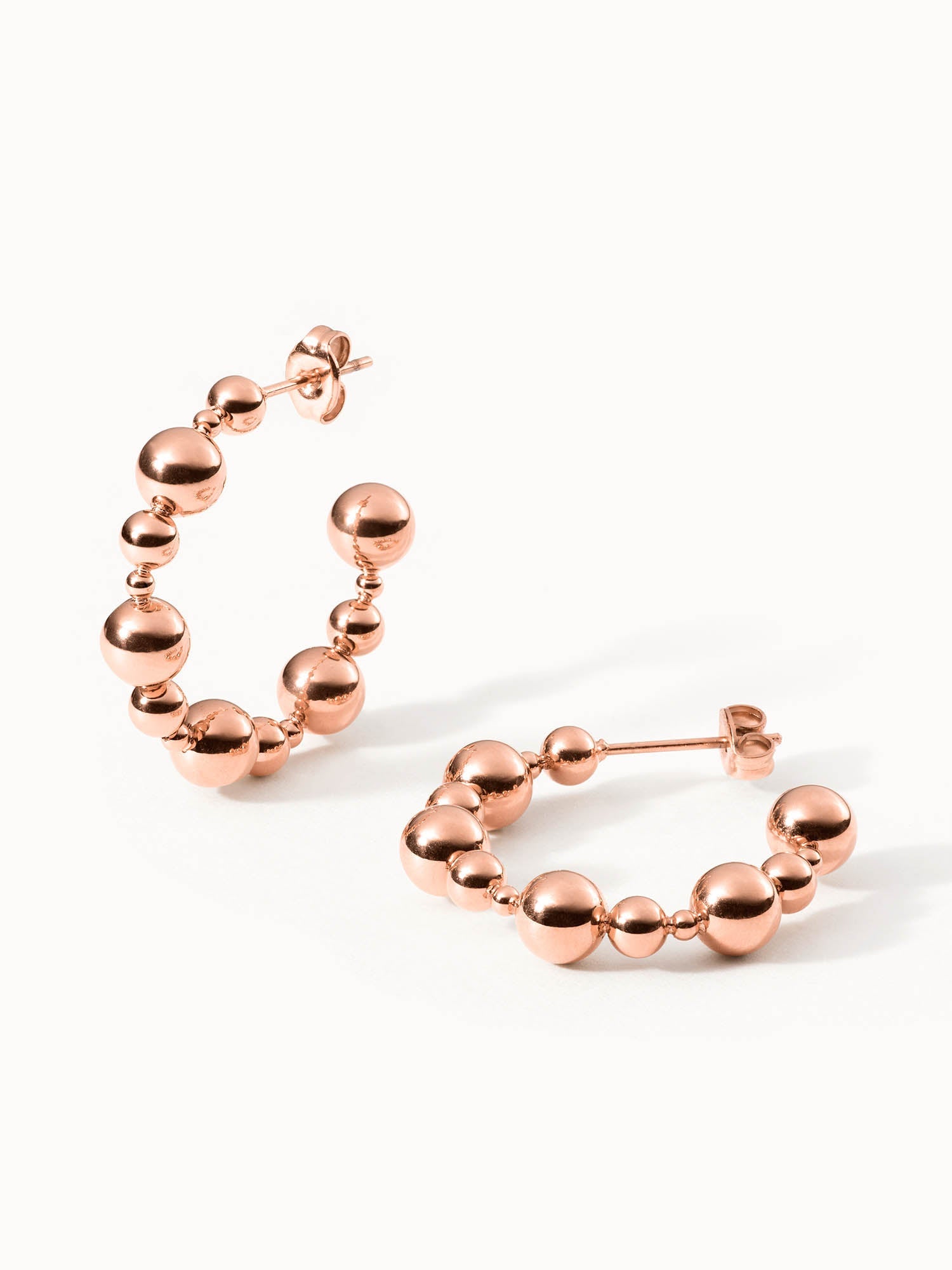 purelei-terra-ohrringe-offene-hoops-30-mm-kugeln image 7