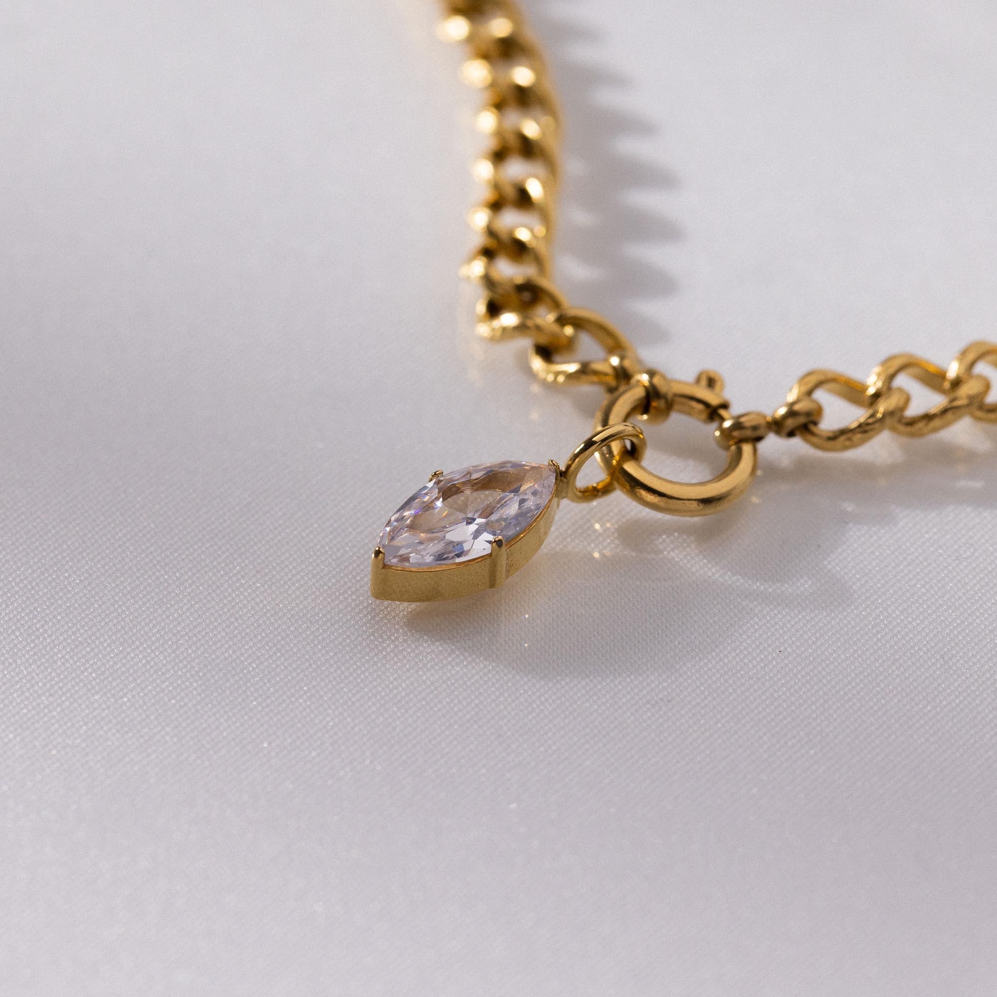 purelei-glossy-charm-zirkonia-anh-nger-6x12-mm image 4