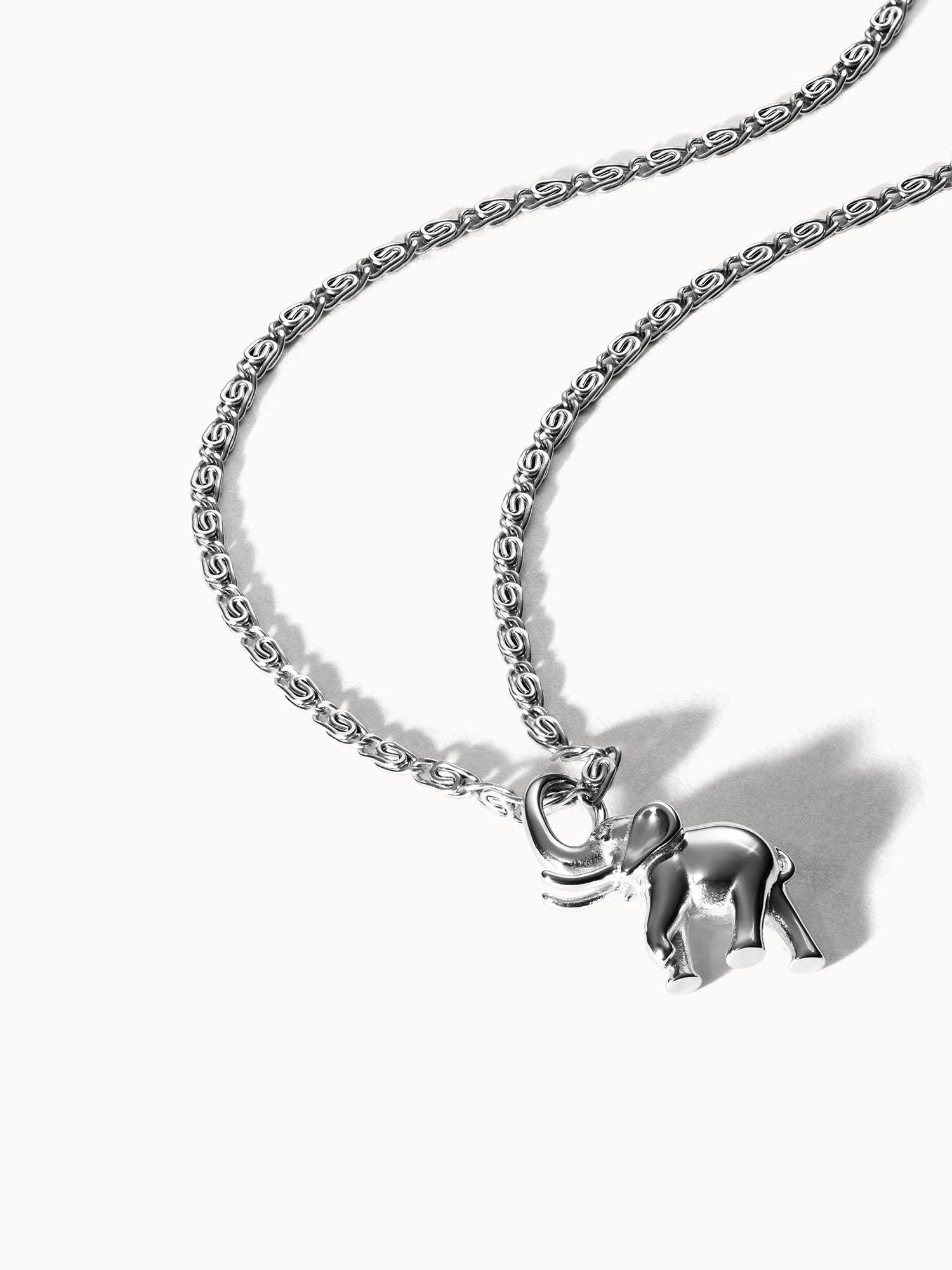 purelei-flowing-strength-elefant-charm-gl-cks-anh-nger-mit-schmuckstein image 8