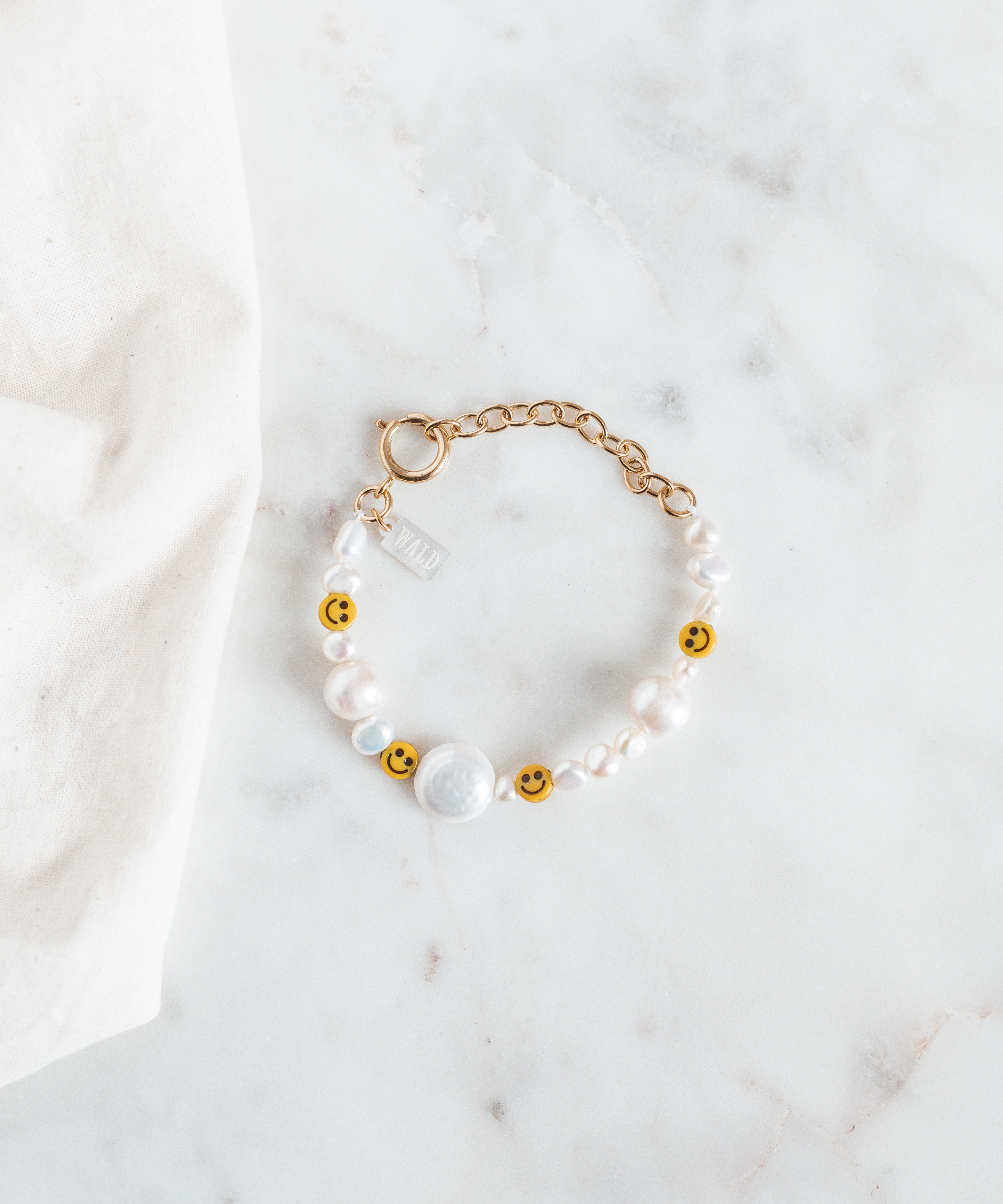 wald-berlin-smilie-dude-pearl-armband-verstellbar-17-22-cm image 1