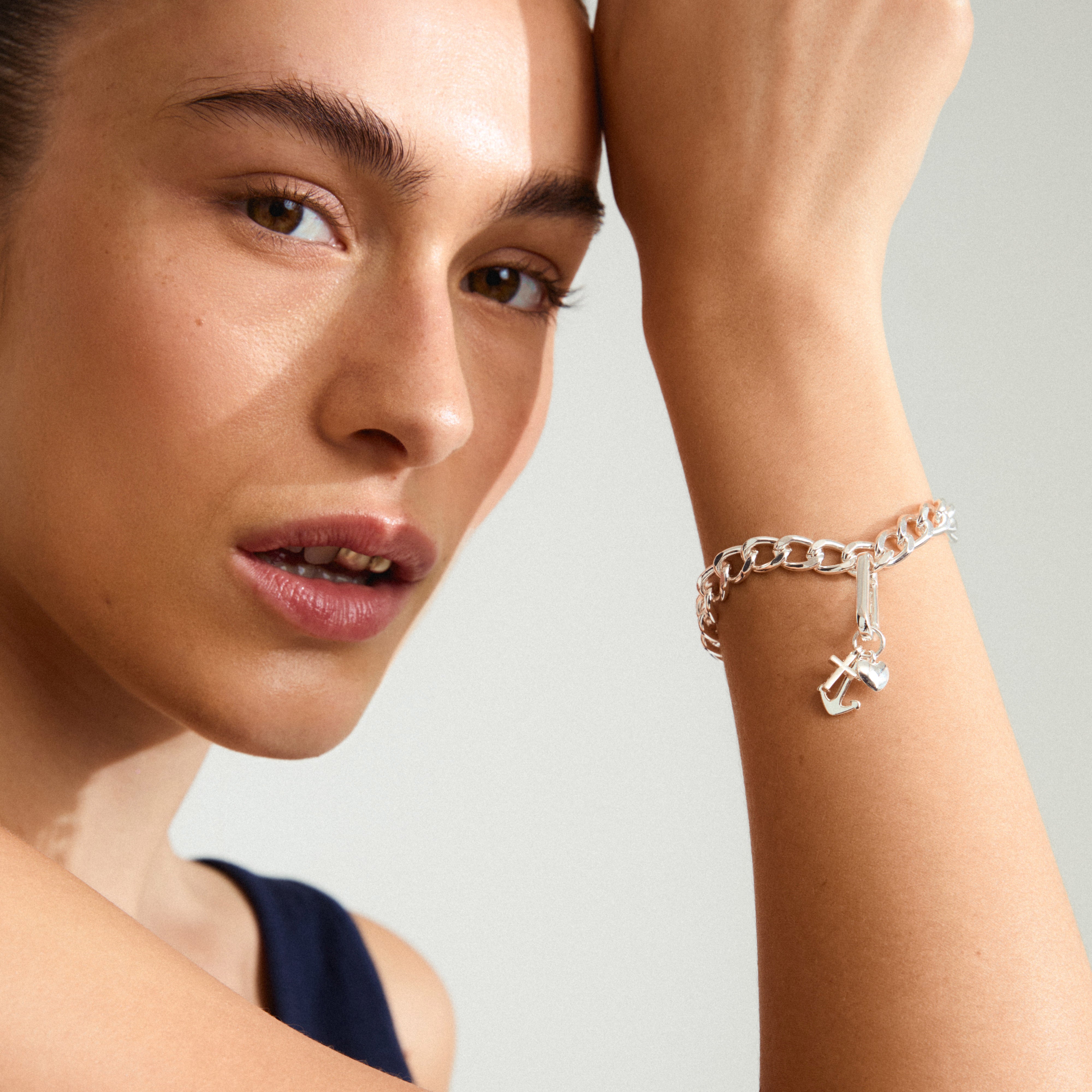 pilgrim-charm-symbole-anh-nger-glaube-liebe-hoffnung-versilbert image 2
