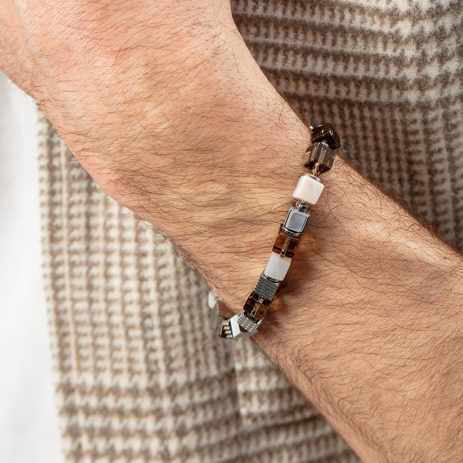 coeur-de-lion-armband-tigerauge-graphic-cubes-edelstahl-silber image 3