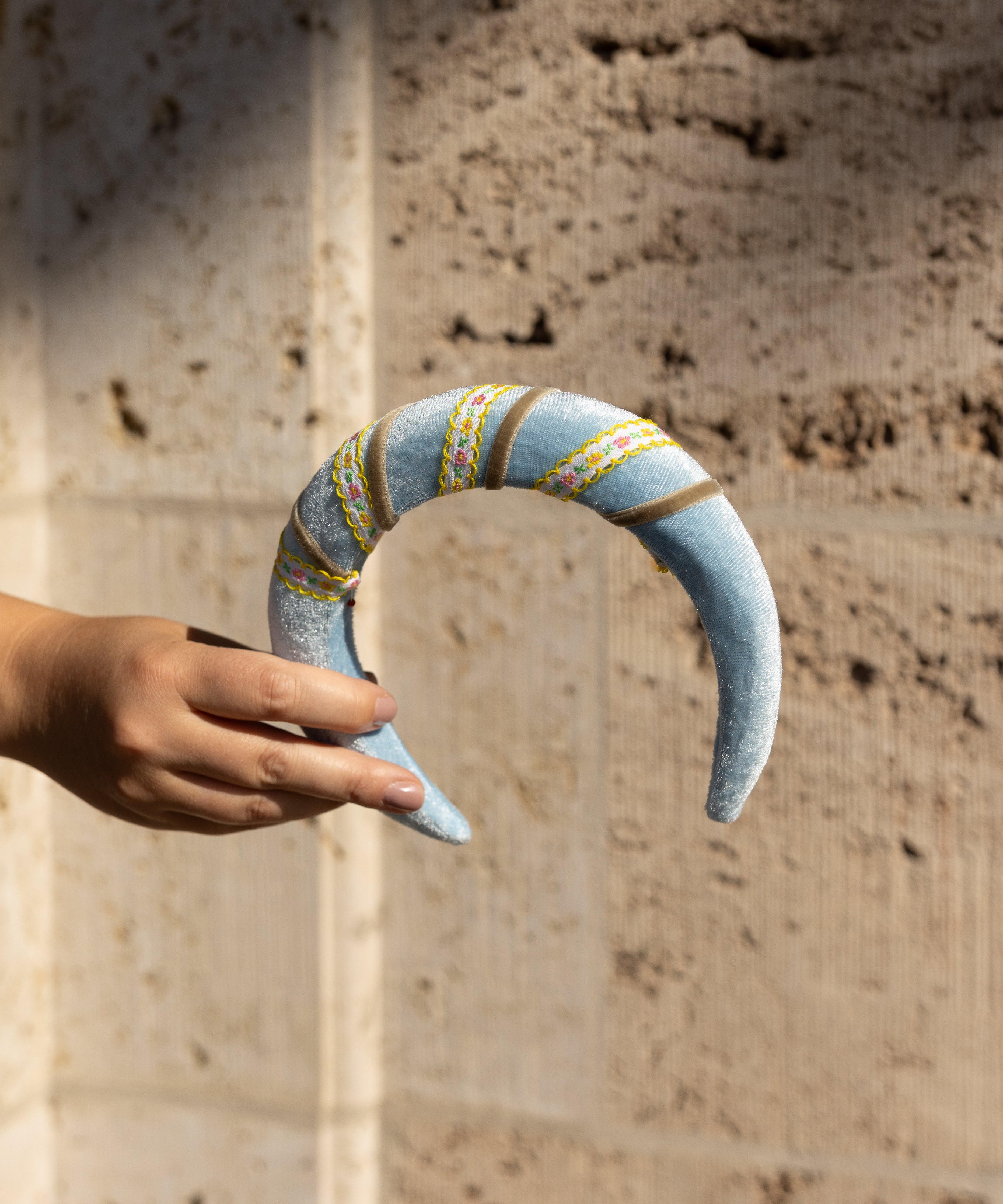 wald-berlin-headband-swirl-light-blue-samt-haarband-one-size image 2