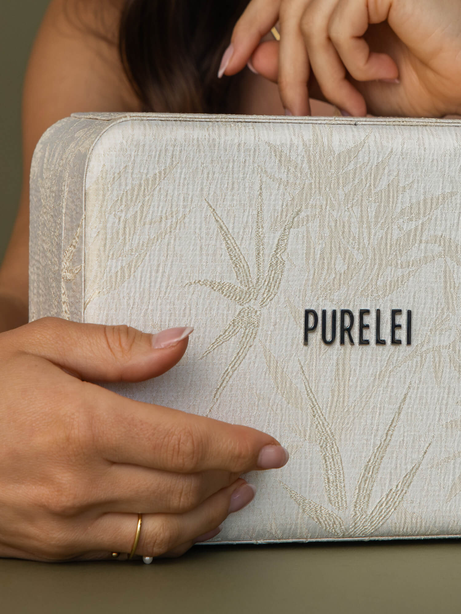 purelei-leaf-schmuckorganizer-mit-spiegel-creme image 3
