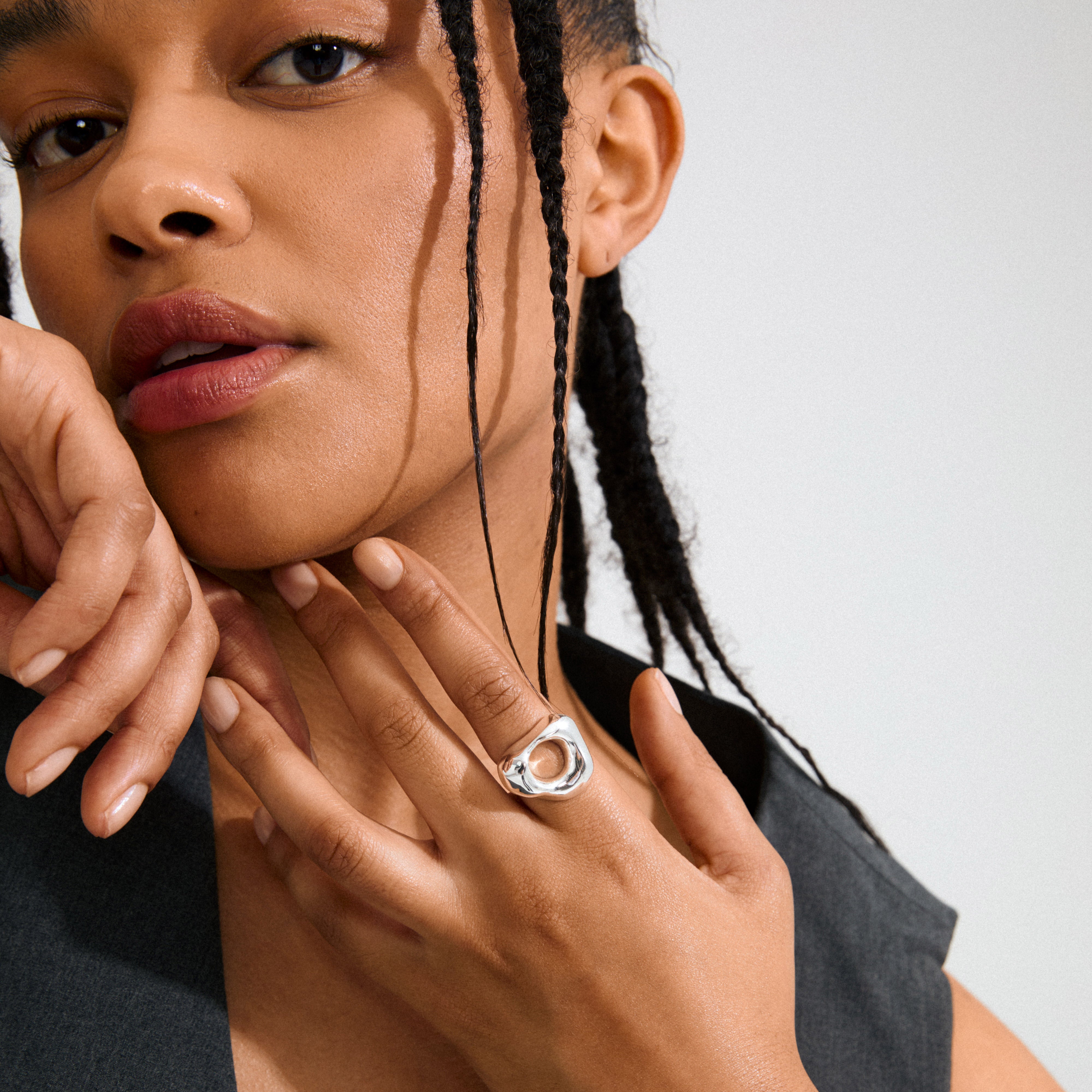 pilgrim-free-ring-versilbert-organischer-statement-ring-verstellbar image 3