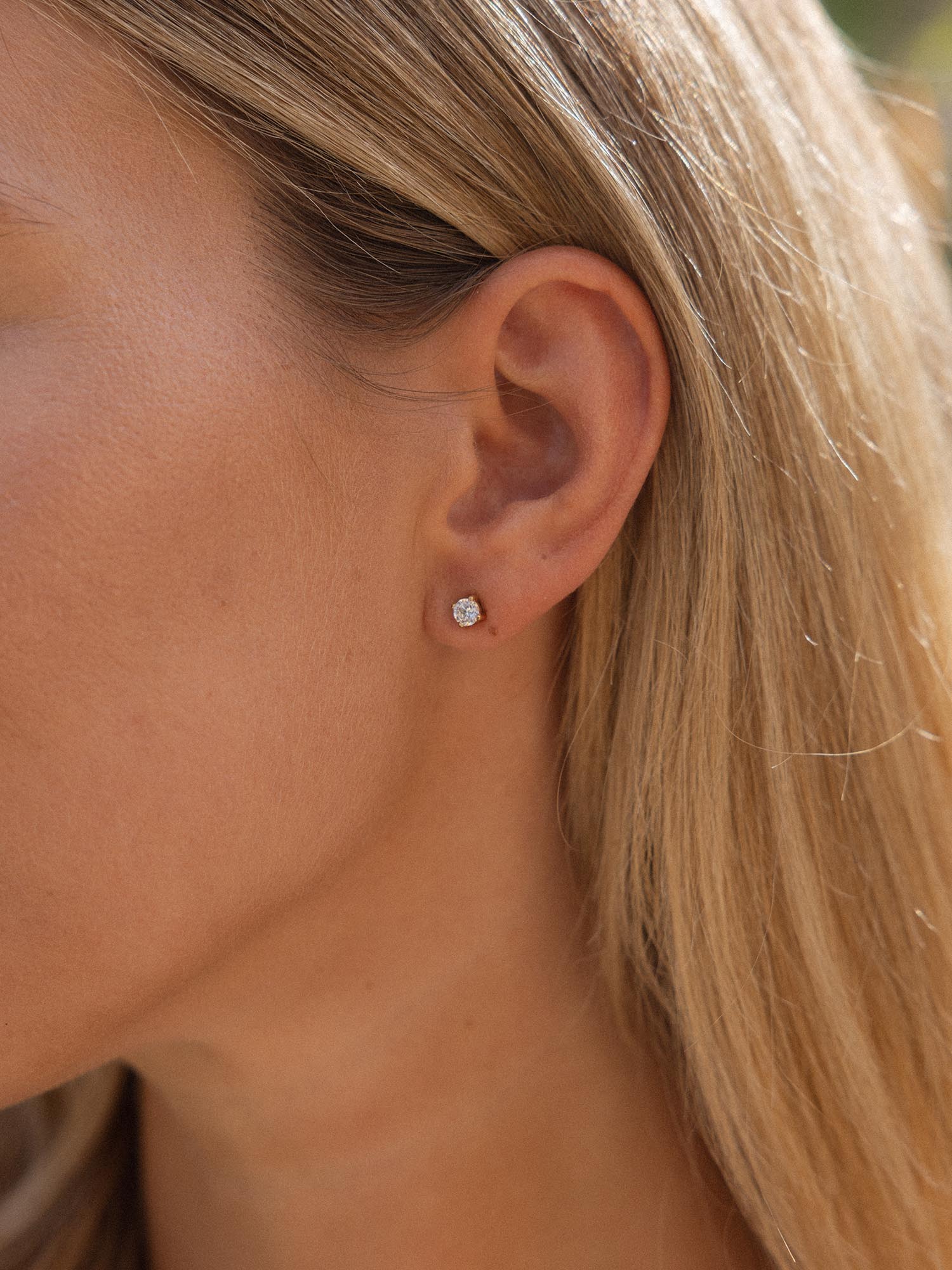 purelei-pristine-ohrringe-klein-ohrstecker-mit-zirkonia-4-mm-in-gold-silber-ros- image 2