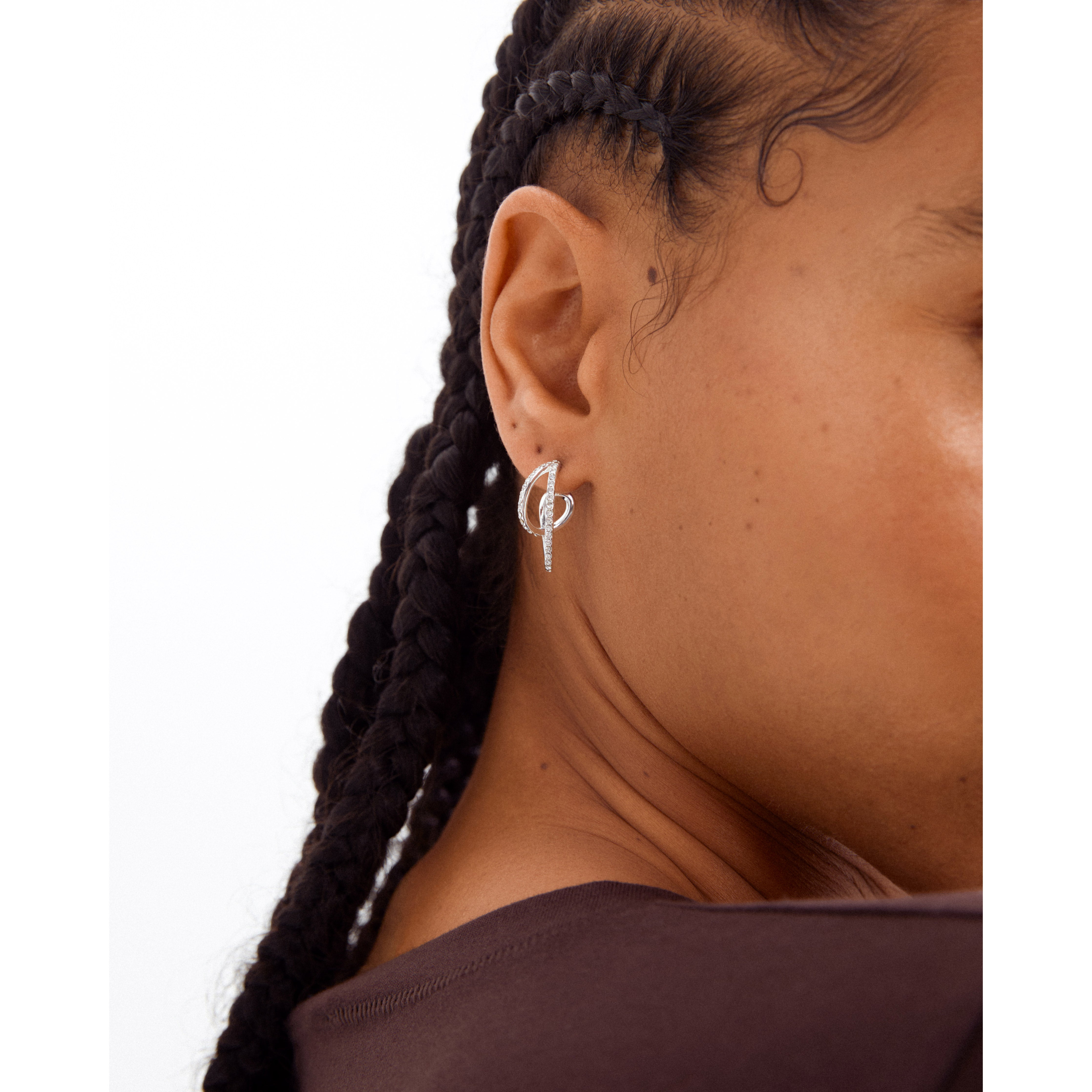 pilgrim-etty-creolen-ohrringe-versilbert-mit-preciosa-kristallen image 2