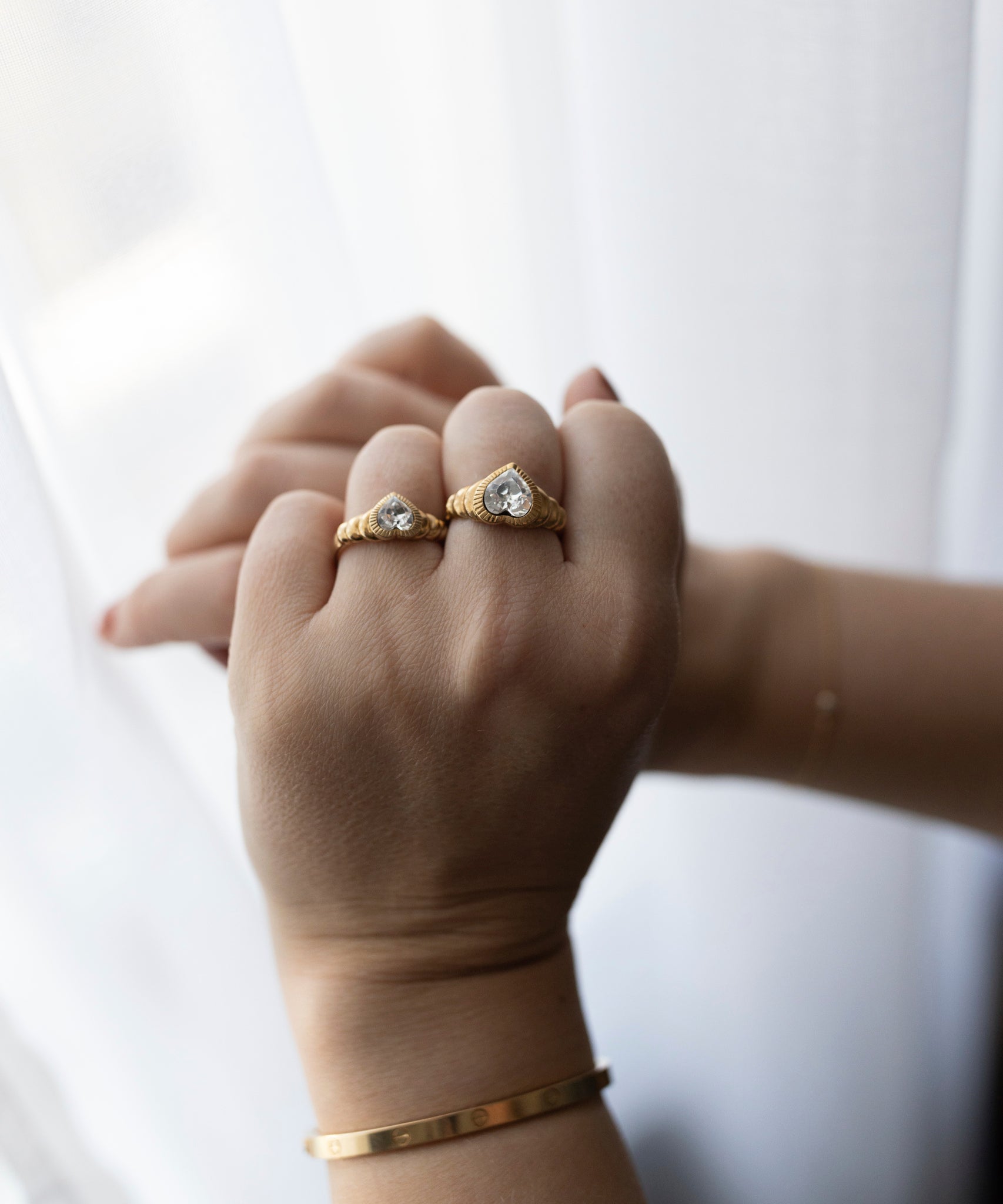 wald-berlin-be-my-lover-gold-ring-23-karat-gold-vermeil-gr-55 image 2