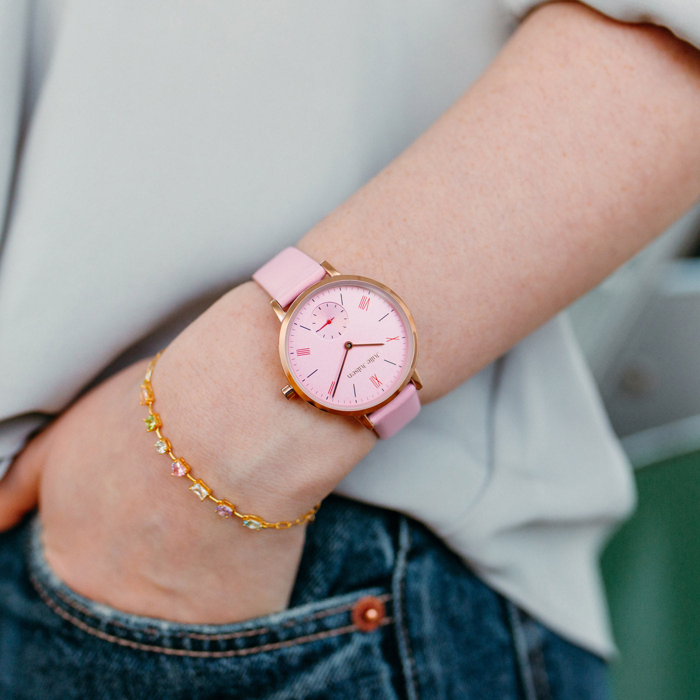 julie-julsen-damenarmbanduhr-little-second-ros-vergoldet-mit-rosa-lederband image 2