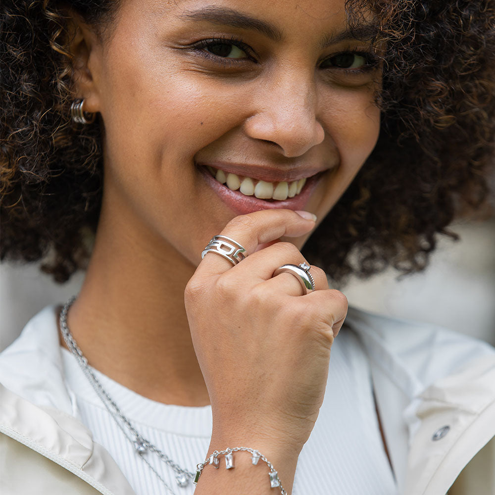 purelei-precious-fine-ring-gedrehter-ring-mit-zirkonia-stein image 7