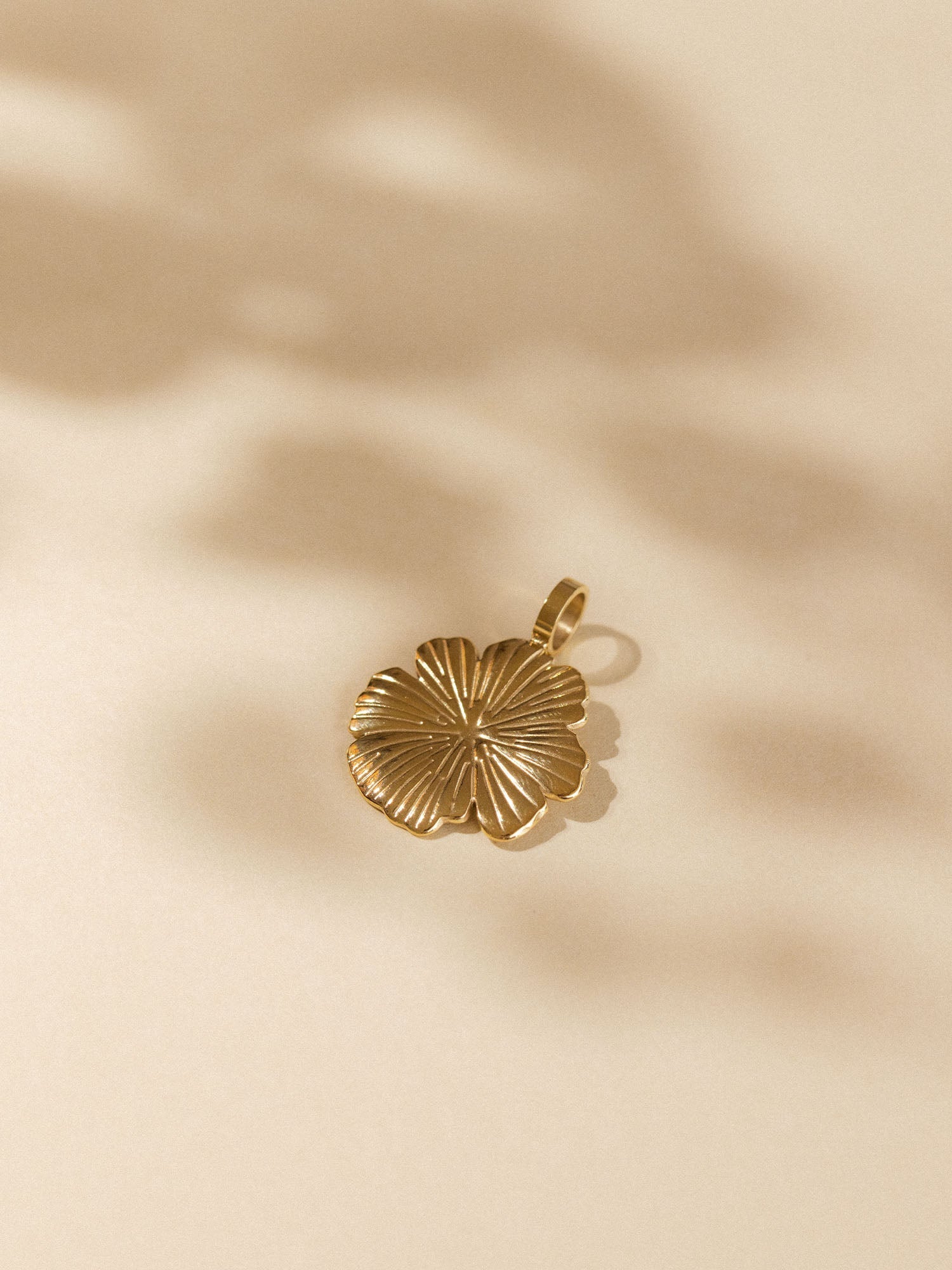 purelei-share-aloha-charm-hibiskusbl-ten-anh-nger image 4
