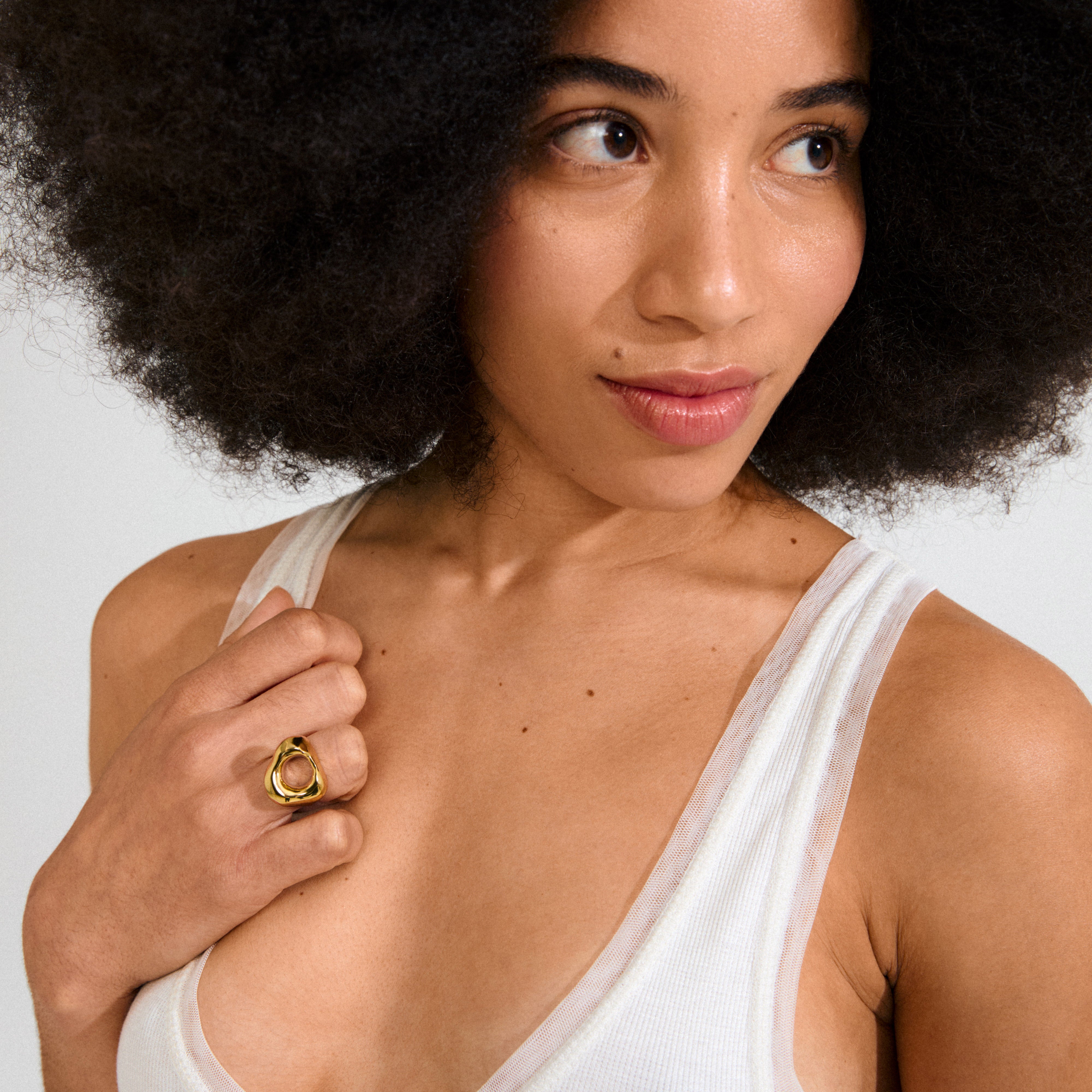 pilgrim-free-ring-goldplattiert-verstellbar-organischer-statement-ring image 3