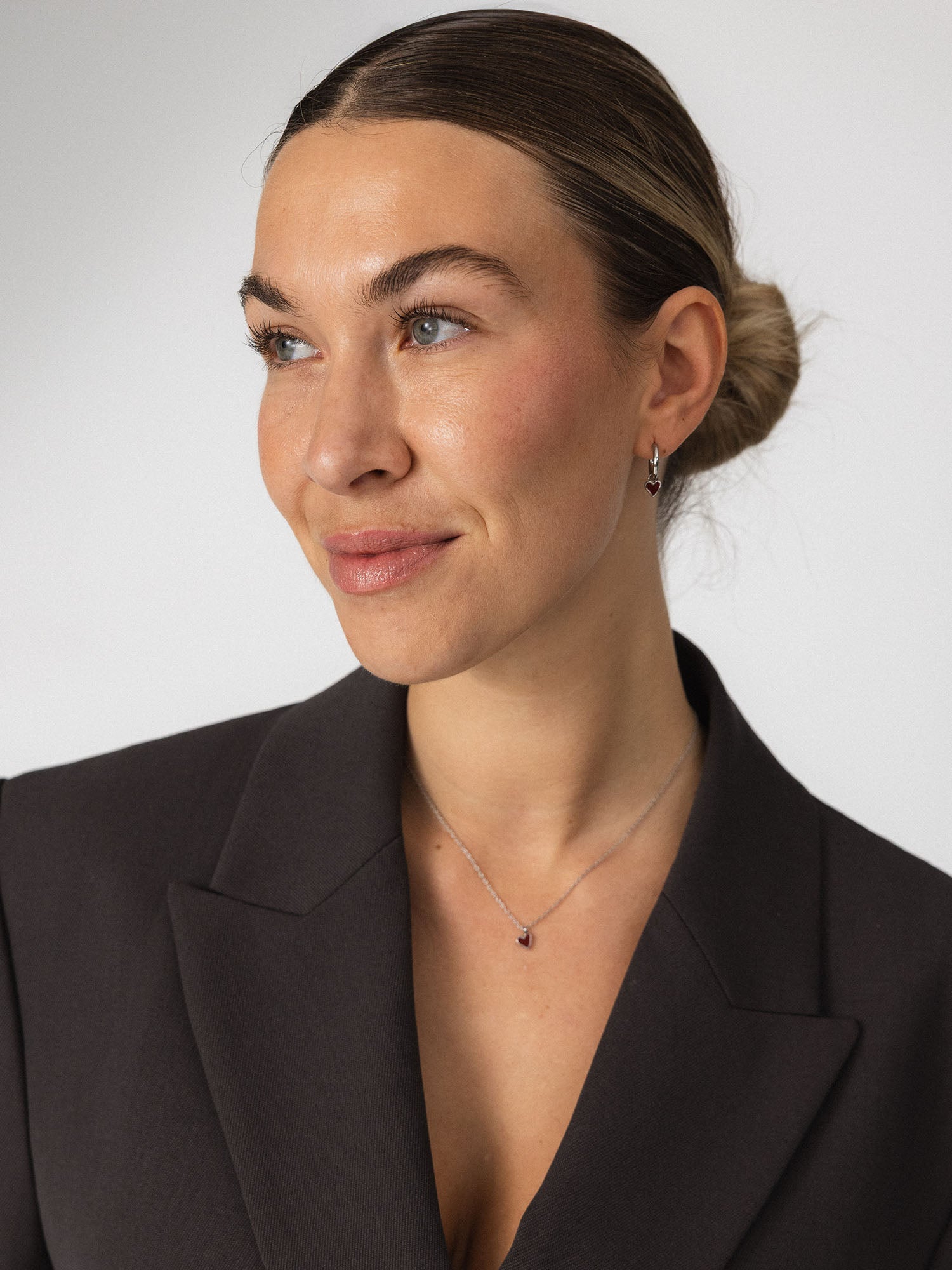 purelei-mahina-club-memory-set-kette-mit-creolen-geschenkset-herz-bordeauxrot image 5
