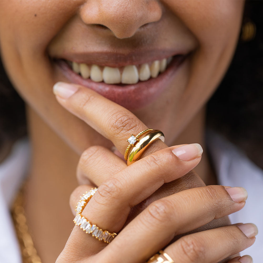 purelei-precious-fine-ring-gedrehter-ring-mit-zirkonia-stein image 5