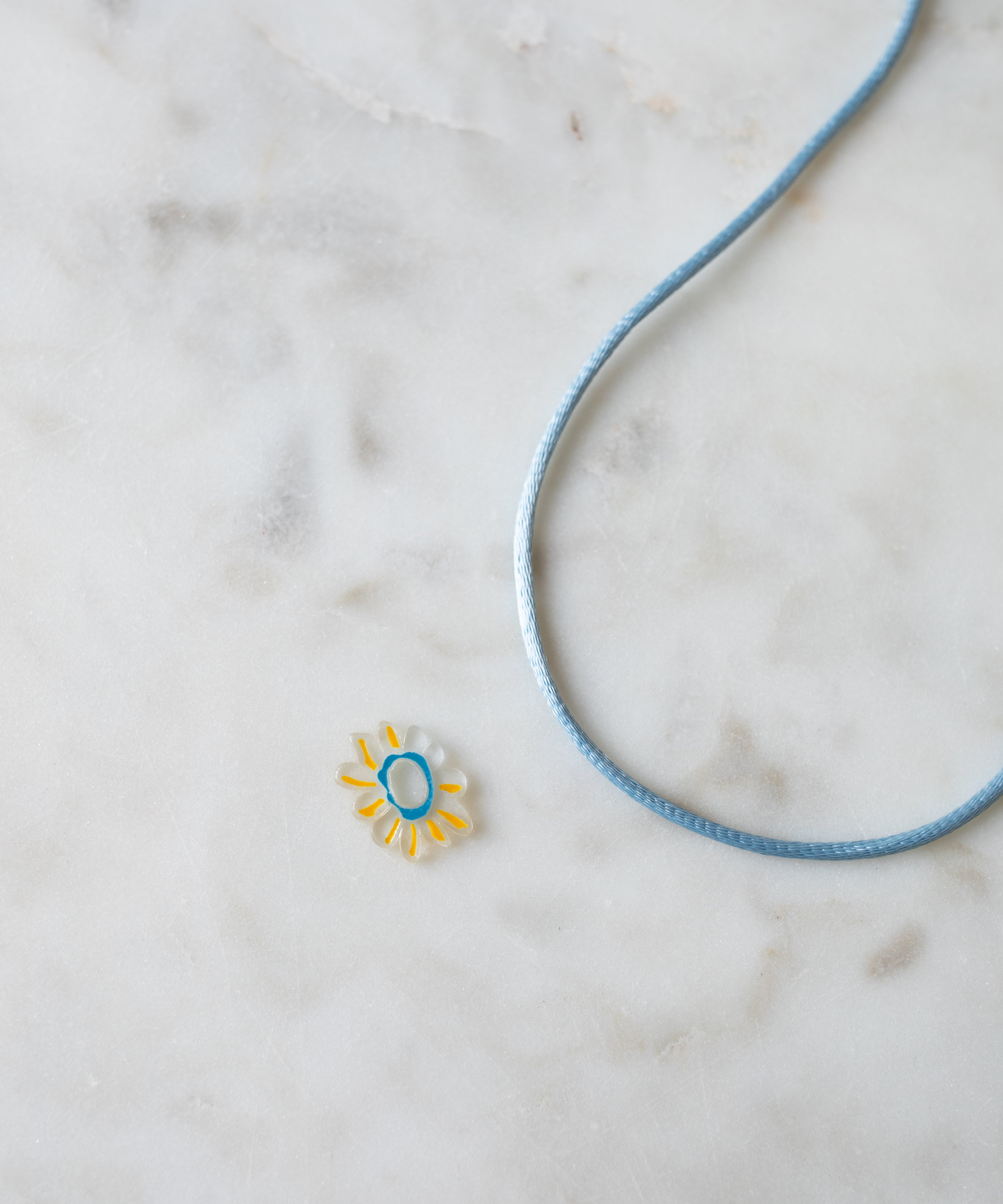 wald-berlin-daisy-transparent-charm-anh-nger image 1