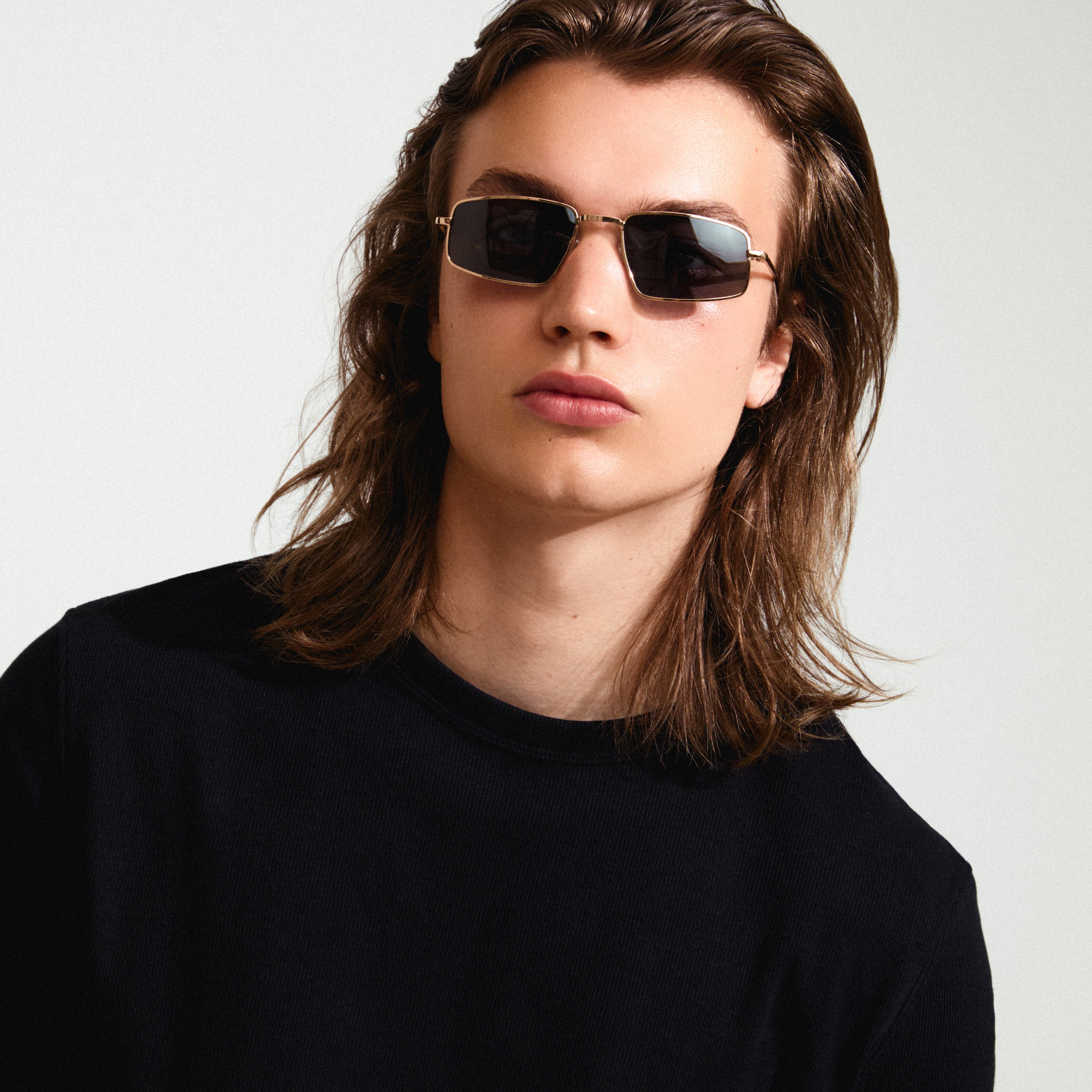 pilgrim-amiyah-sonnenbrille-grau-gold-mit-smoke-gl-sern image 4