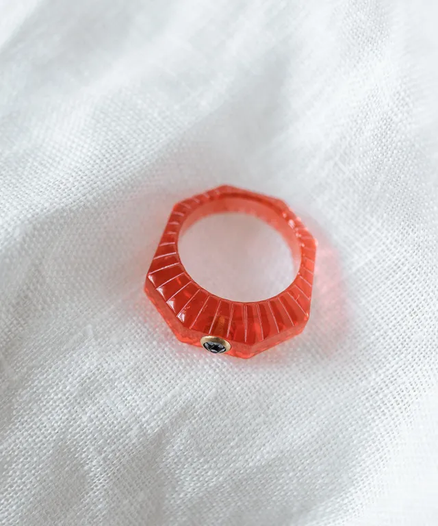 wald-berlin-shining-star-red-ring-sample-sale image 1
