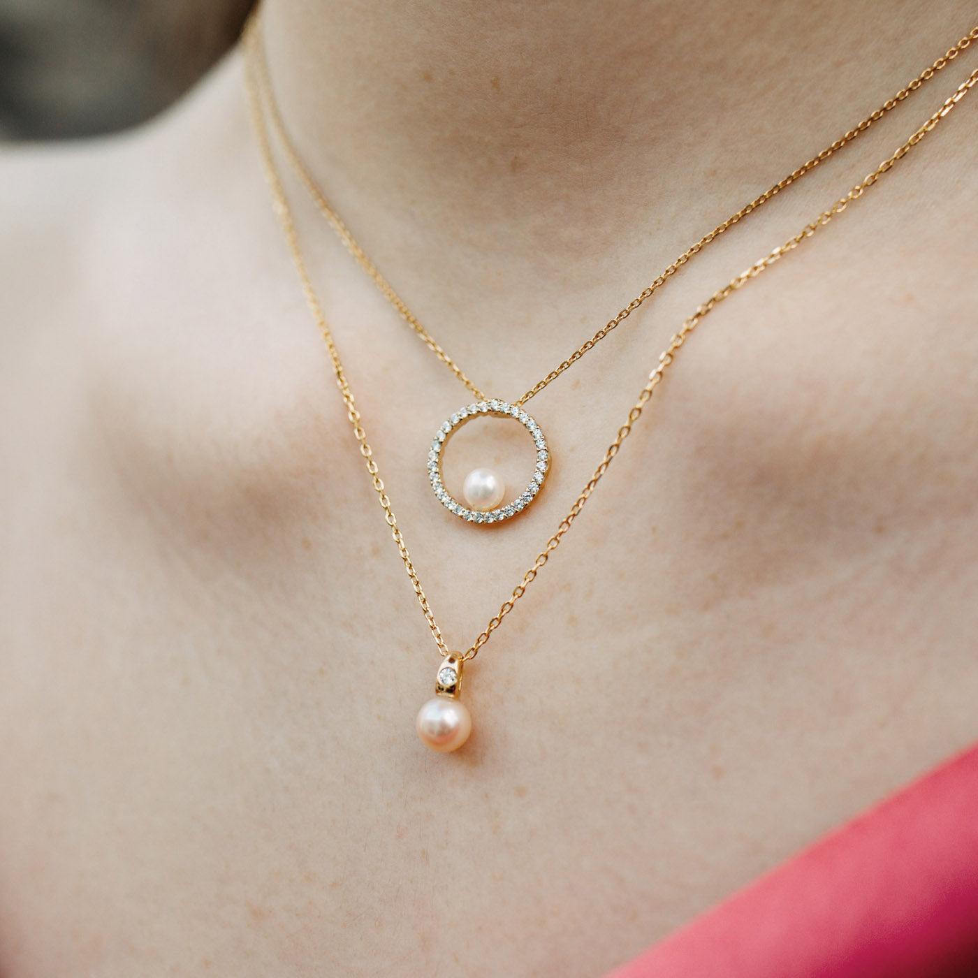 julie-julsen-pearls-schmuckset-vergoldet-mit-s-wasserperlen image 2