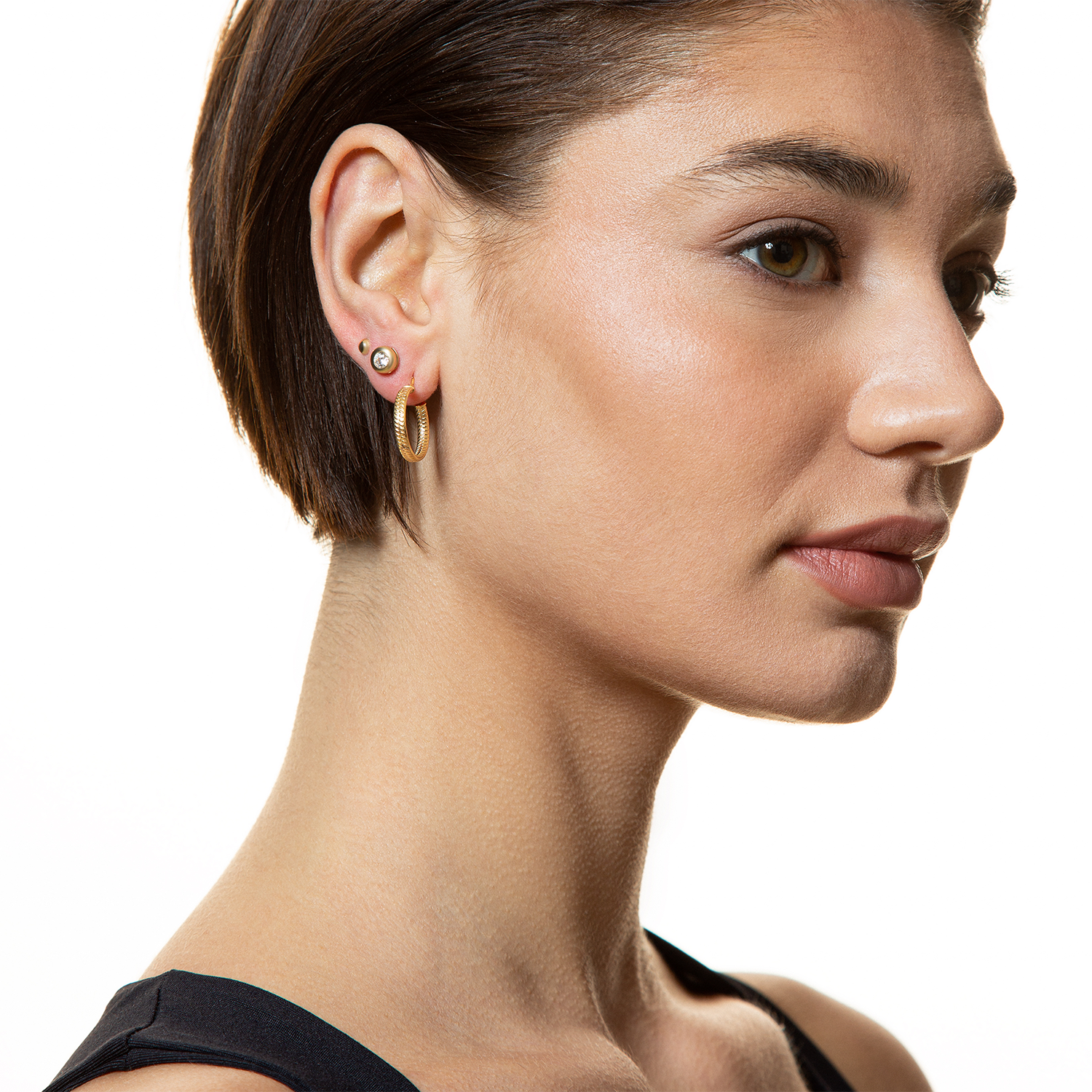 xenox-fine-zarge-midi-bold-ohrringe-585-gelbgold-mit-zirkonia-4-mm image 3