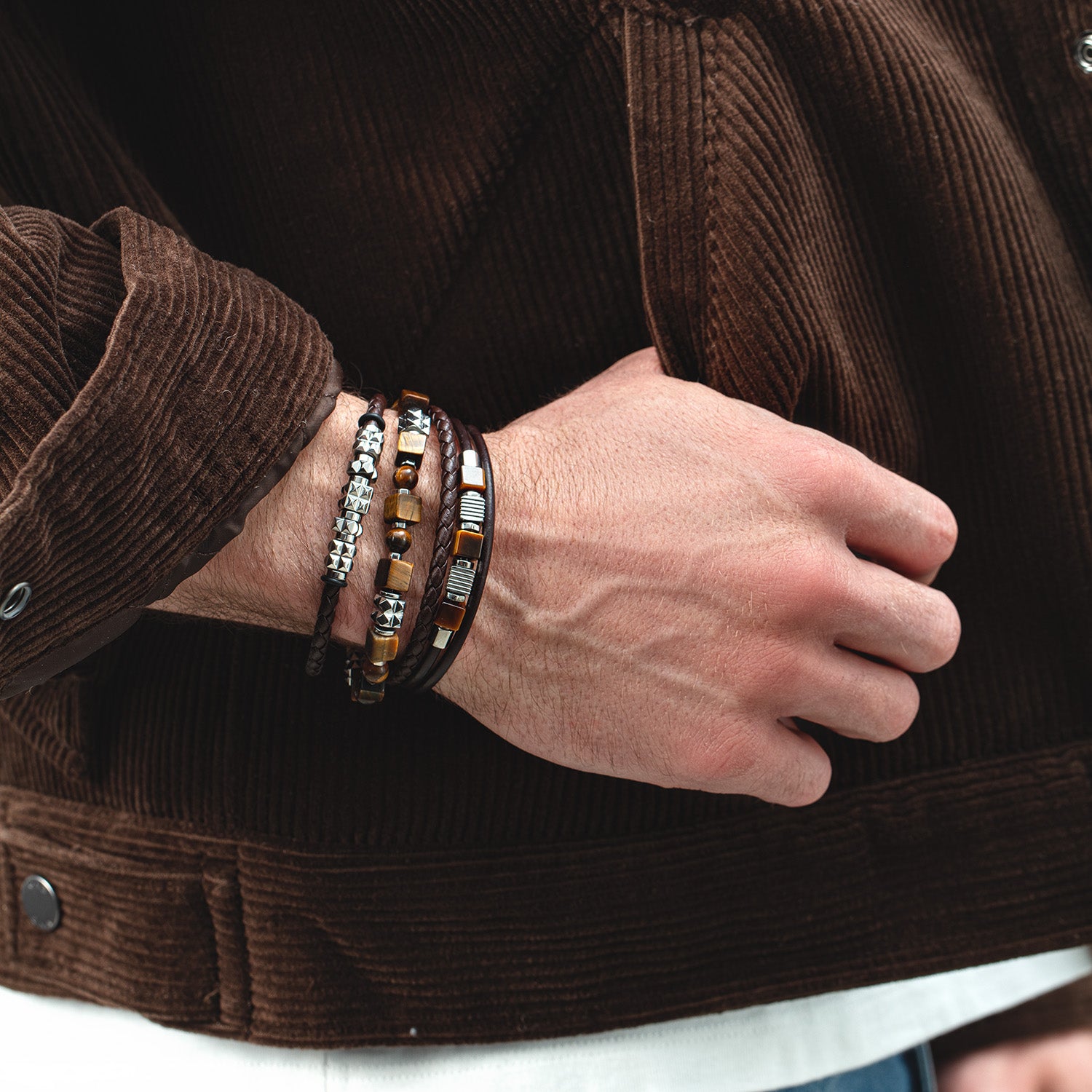 coeur-de-lion-armband-leder-braun-mit-edelstahl-spikes-cubes image 4