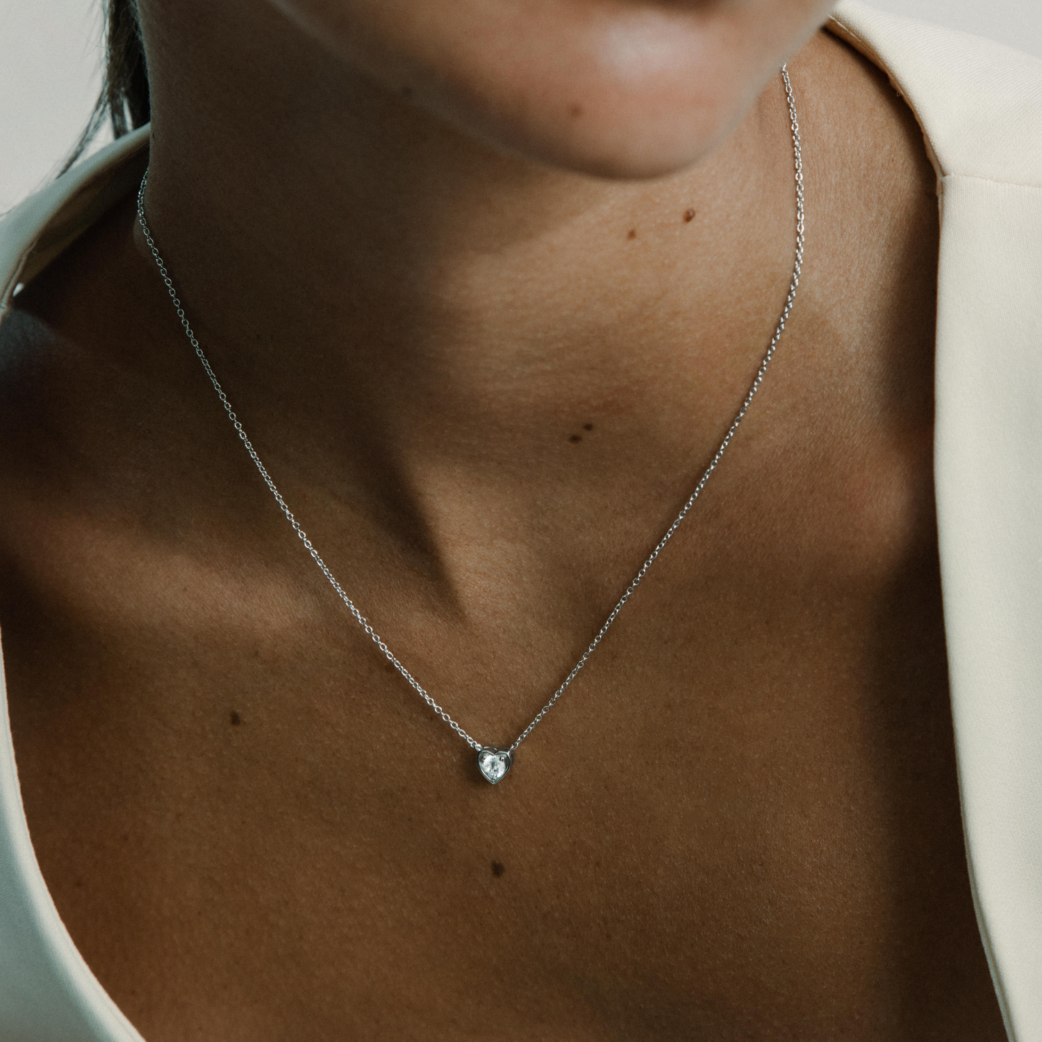 xenox-heart-drop-halskette-925-sterlingsilber-rhodiniert-mit-zirkonia image 3