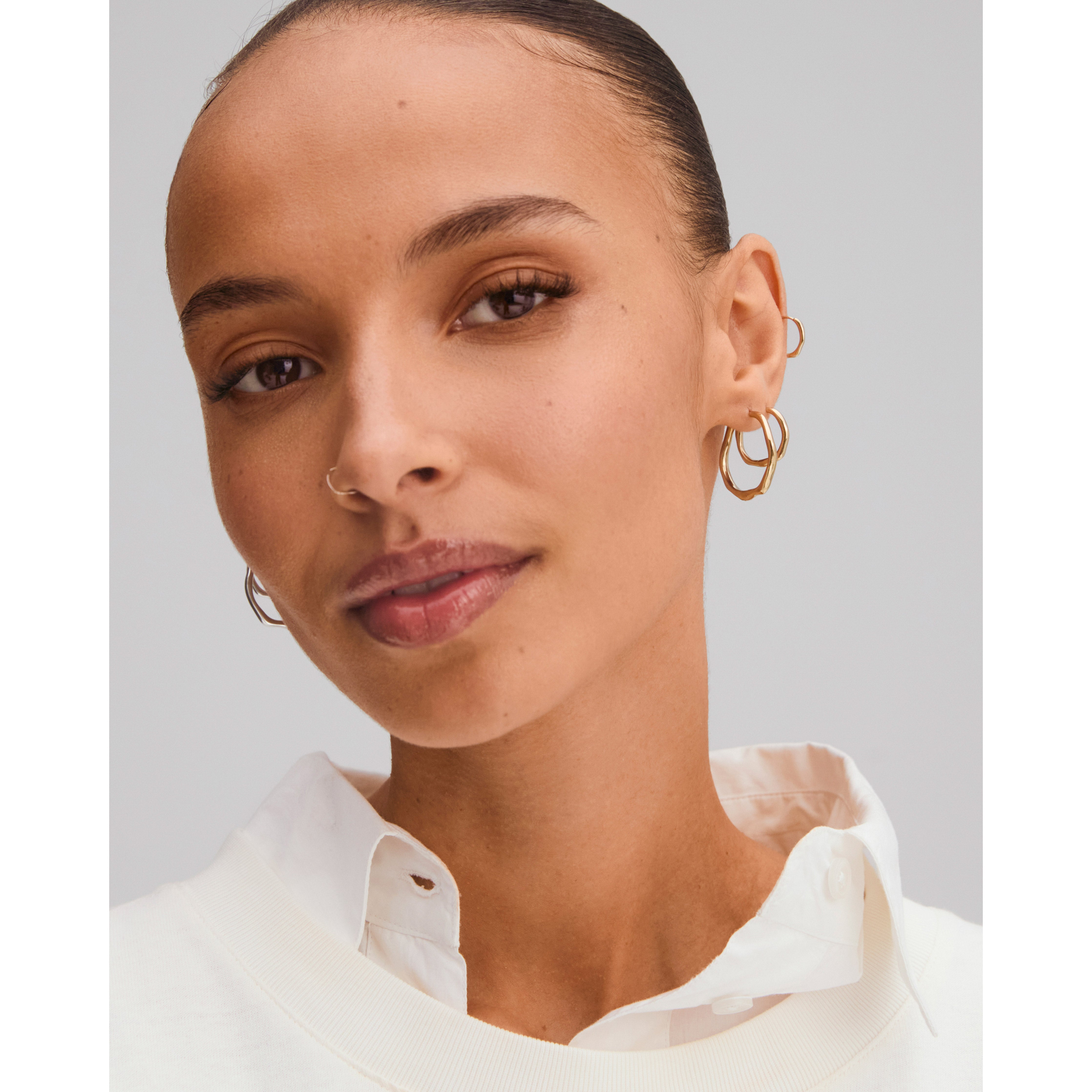 pilgrim-x-dea-pave-hoop-01-single-creole-12-5-mm-18k-vergoldet image 6