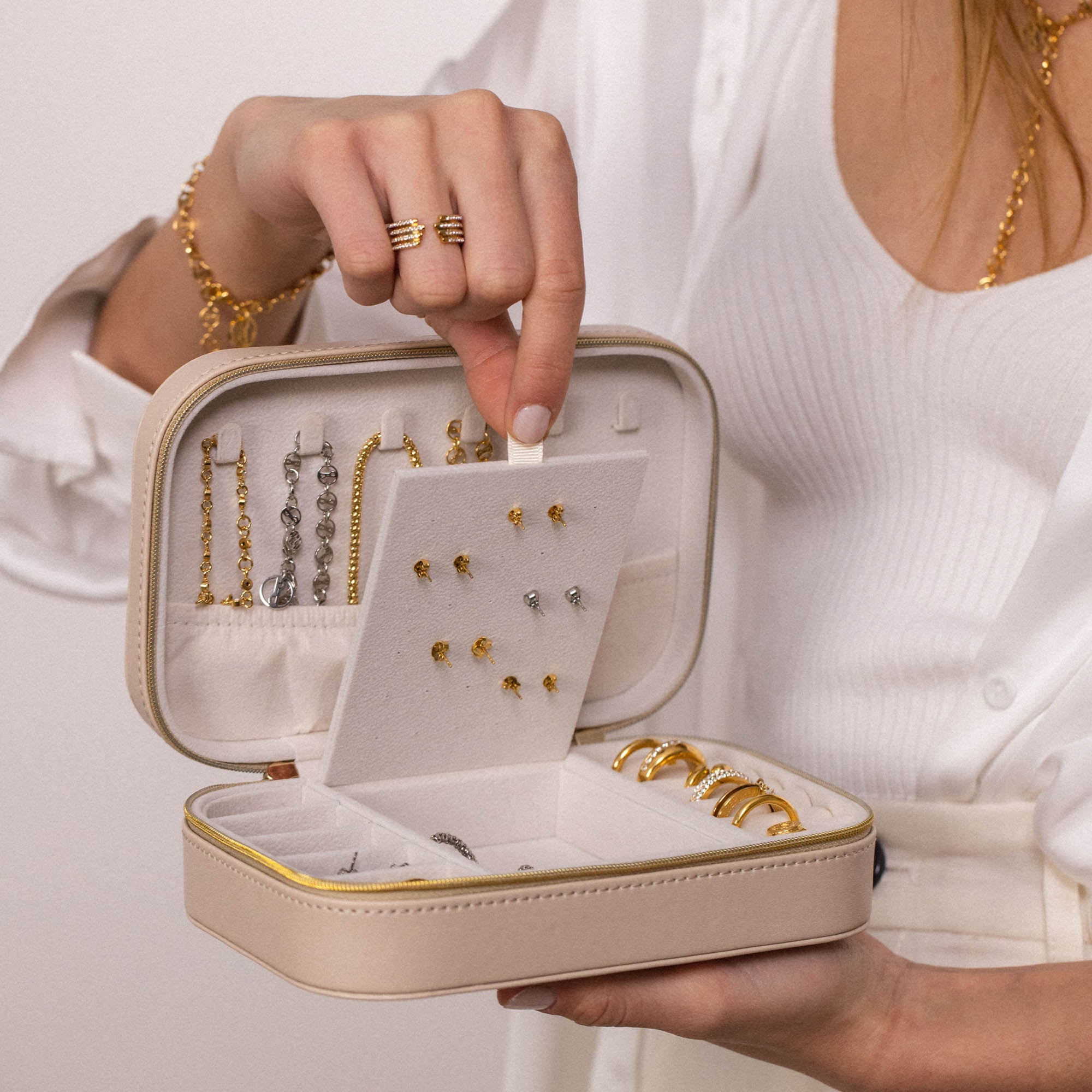 purelei-premium-schmuck-box-beige-kunstleder-18-cm image 2