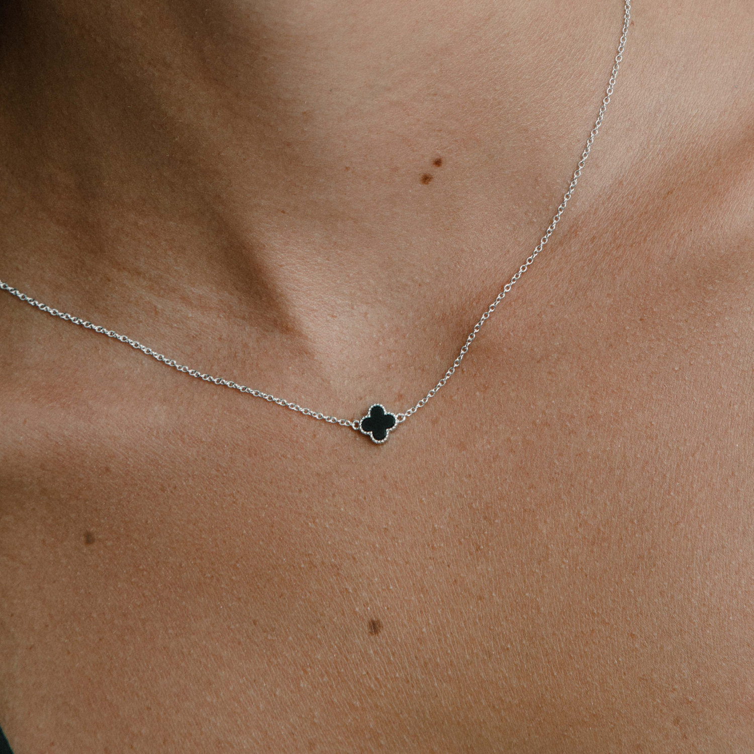 xenox-clover-halskette-925-sterlingsilber-rhodiniert image 2
