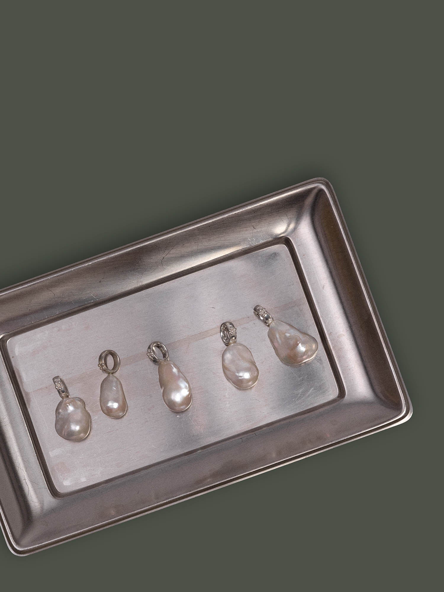 purelei-dream-pearl-charm-mit-barockperle-silber-charm-anh-nger image 2