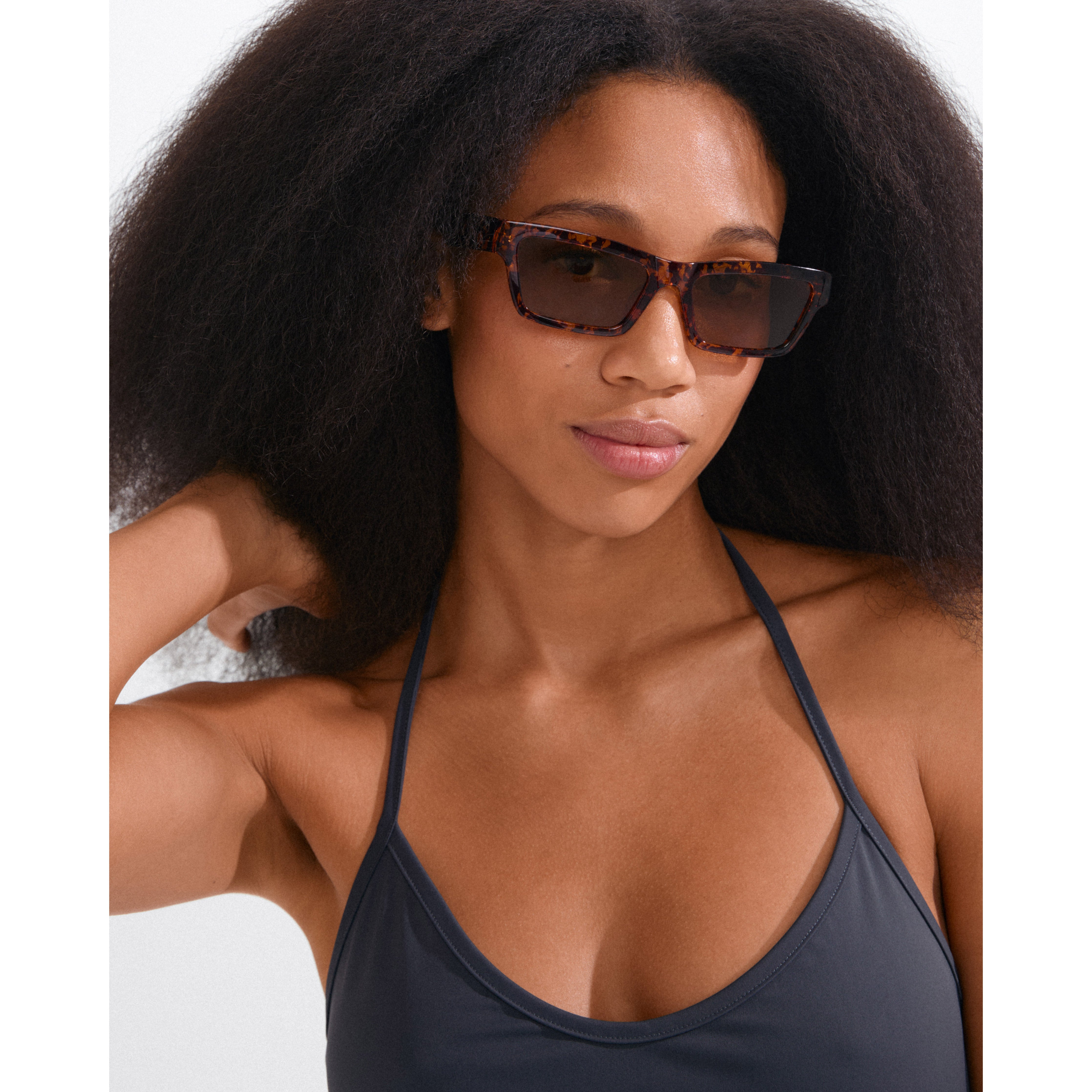 pilgrim-ashlyn-sonnenbrille-schildpatt-braun-eckige-form image 4