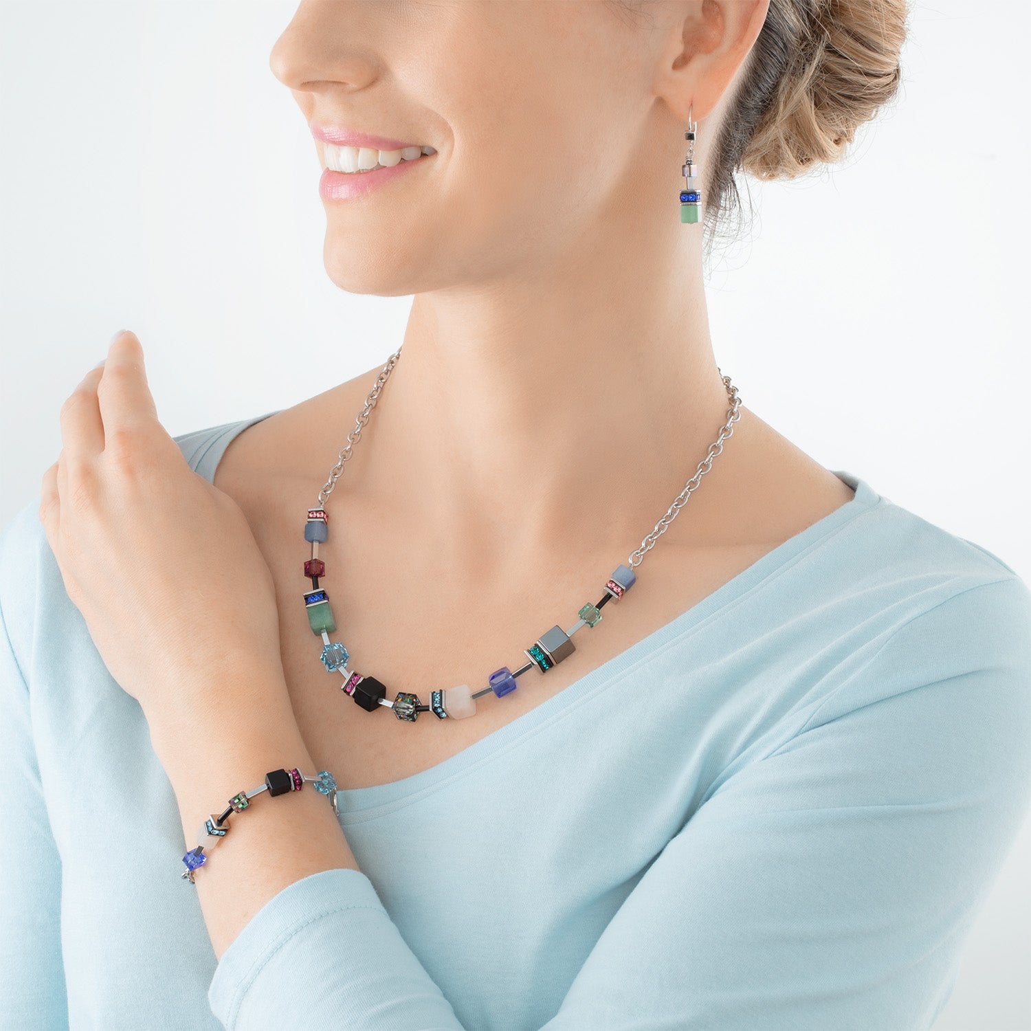 coeur-de-lion-geocube-iconic-precious-chain-armband-silber-multicolor image 4